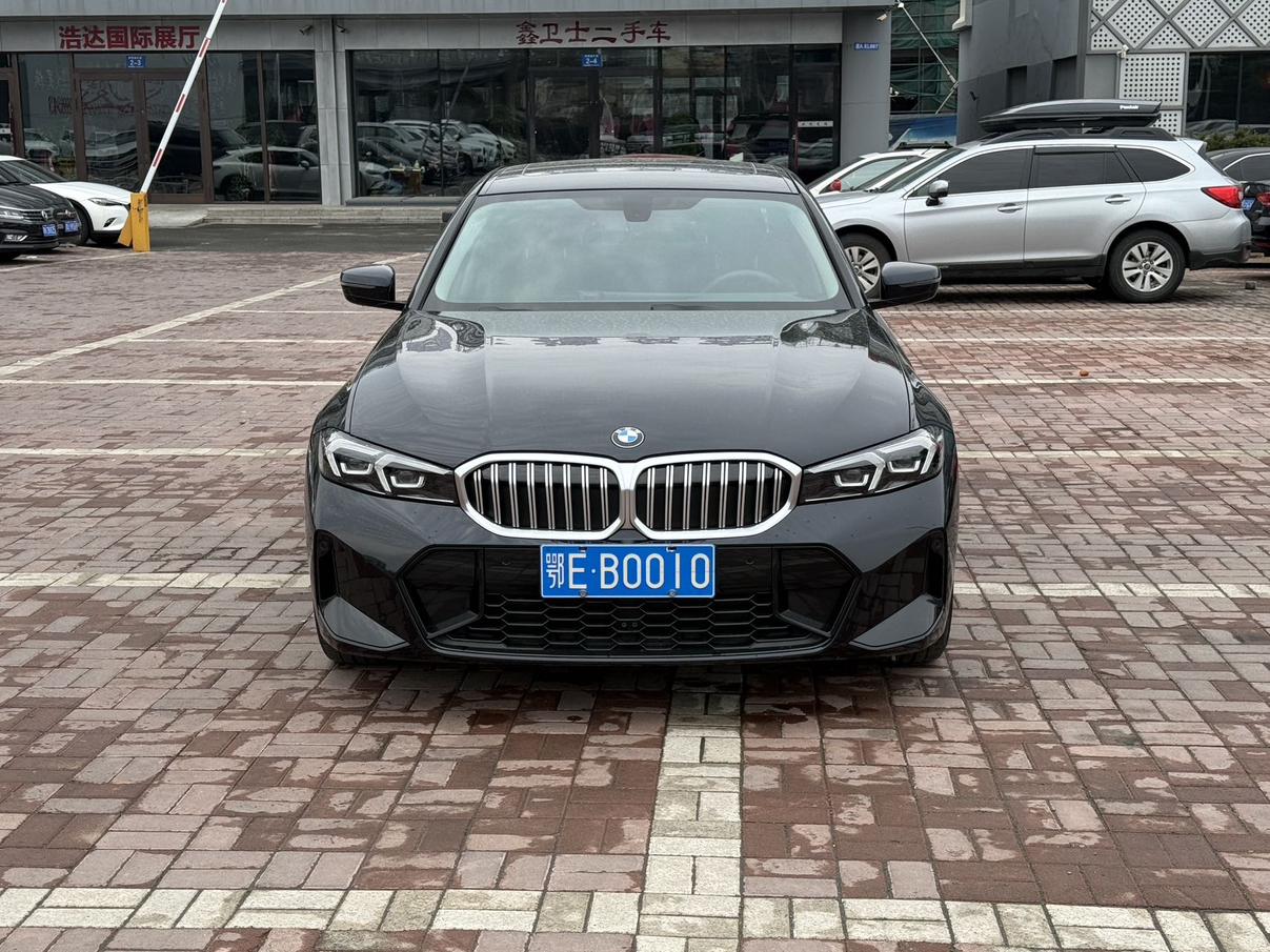 BMW 3 2023, фото 2