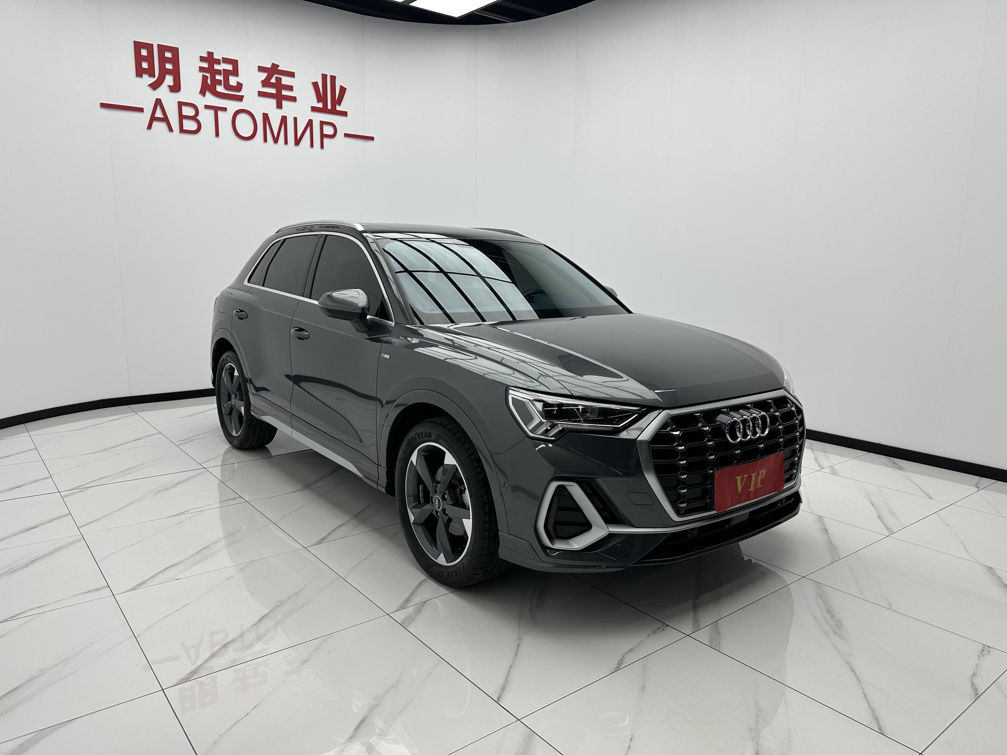 Audi Q3 2022, фото 3
