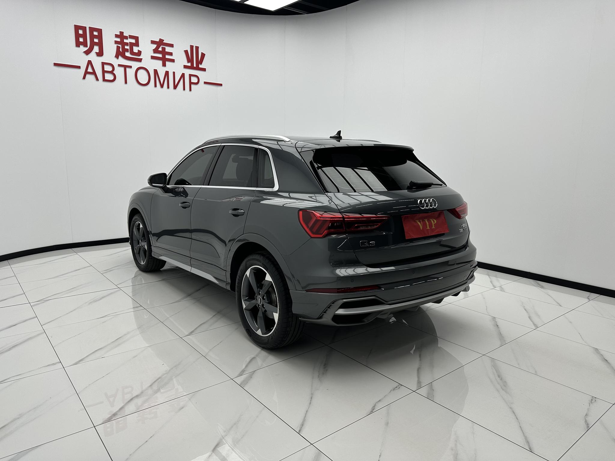 Audi Q3 2022, фото 8
