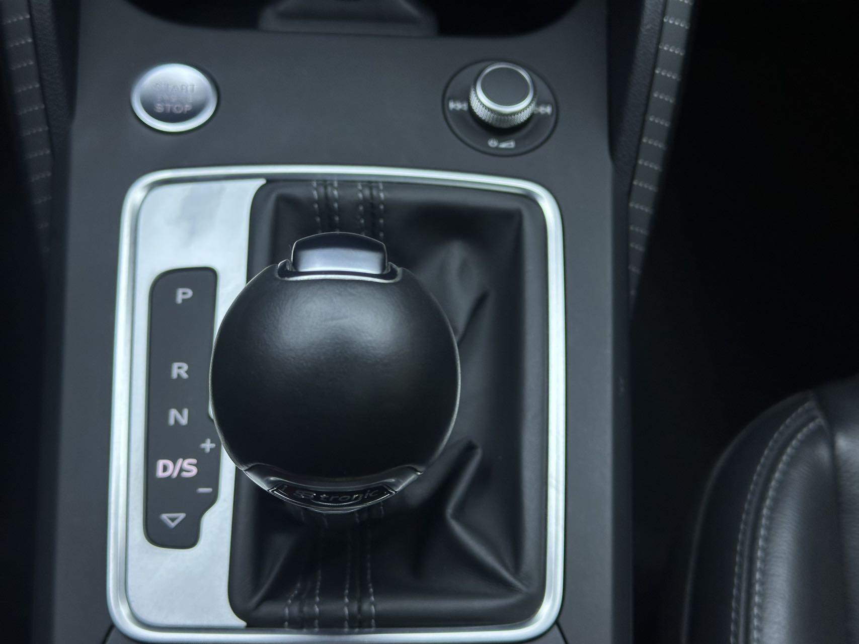 Audi Q2L 2022, фото 15