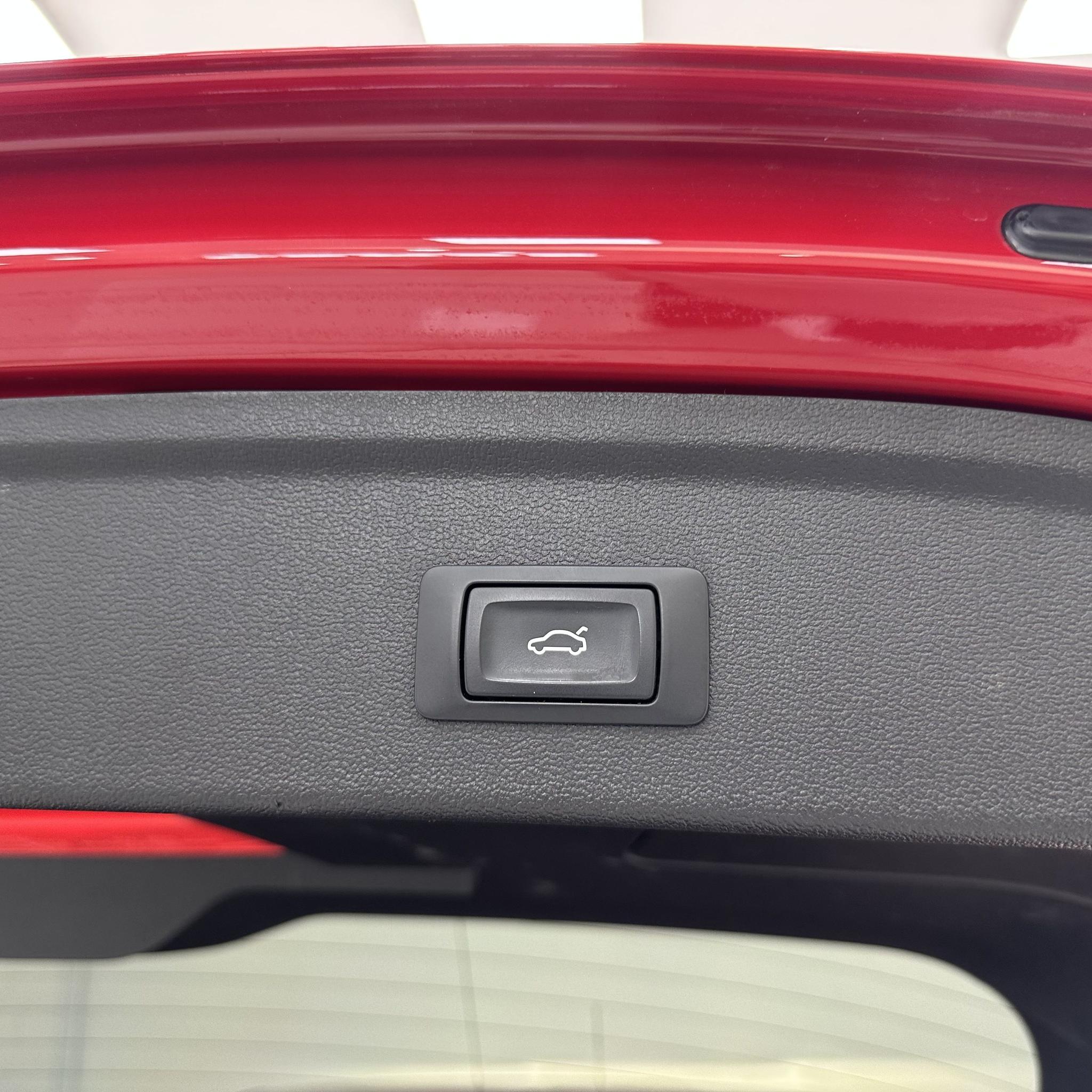 Audi A3 2021, фото 15