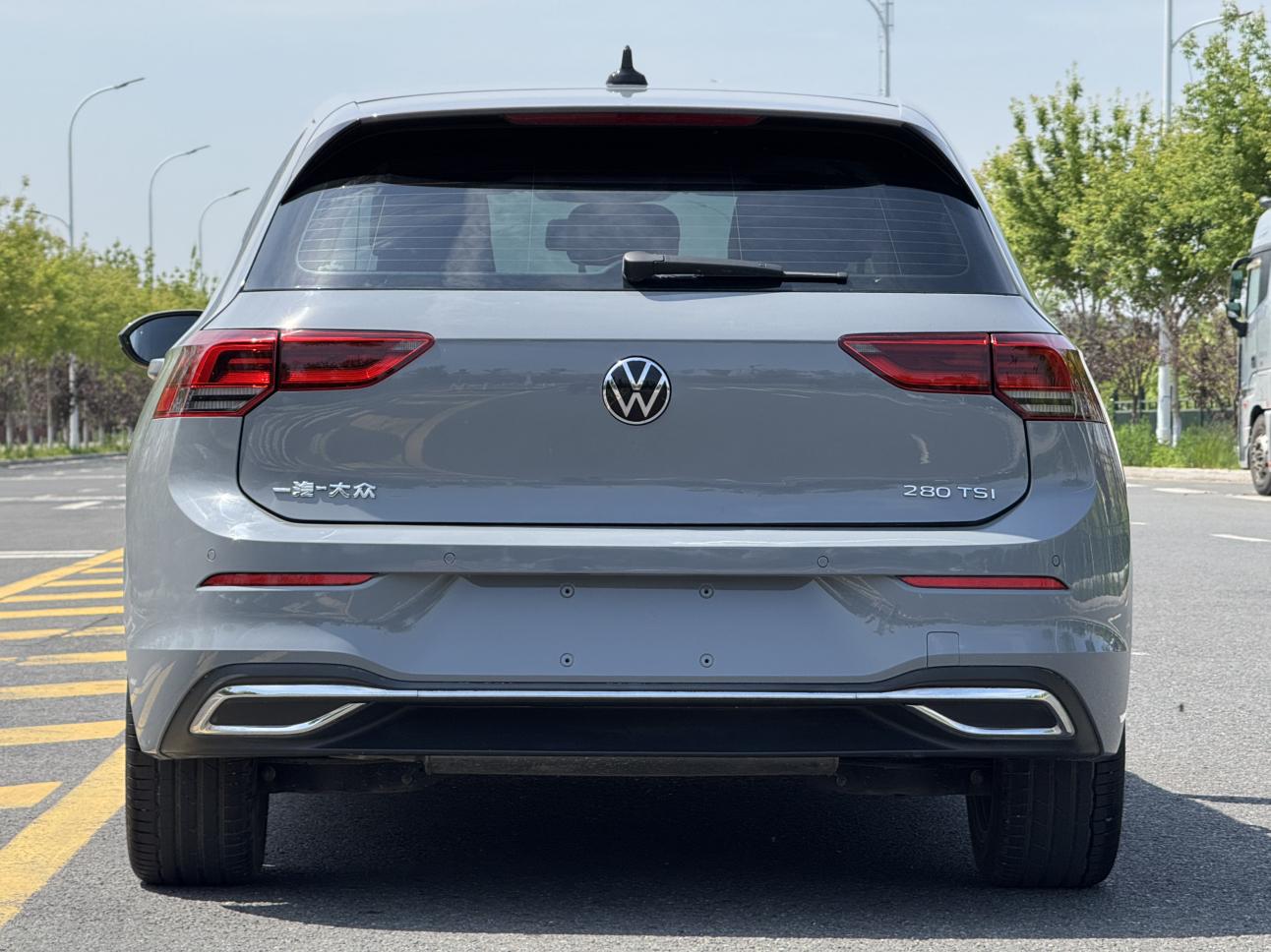 Volkswagen Golf 2023, фото 5