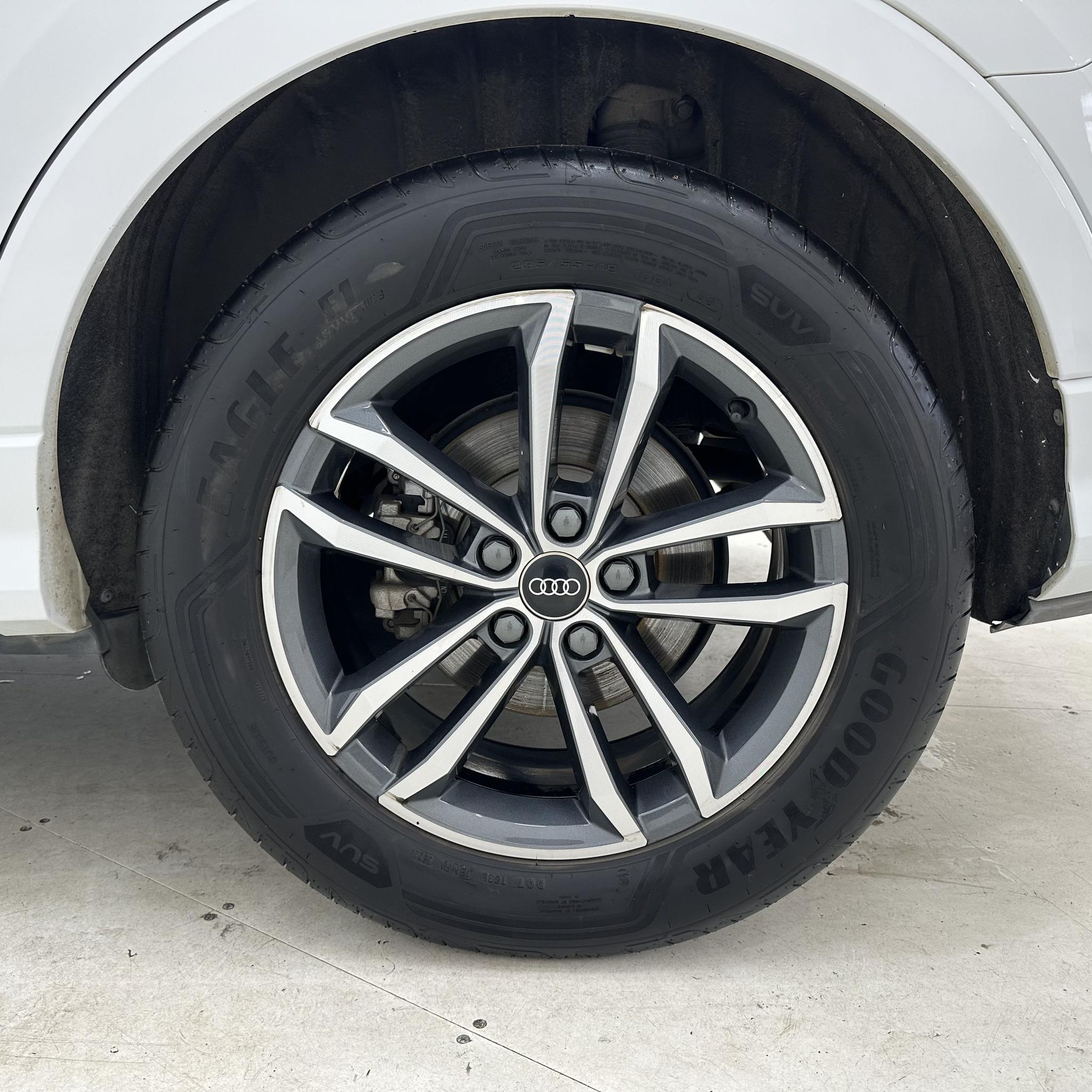 Audi Q3 2023, фото 17
