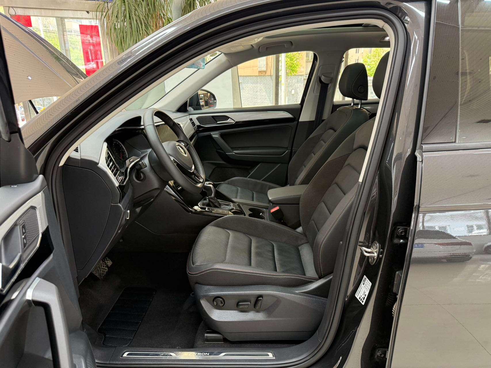 Volkswagen Tayron 2022, фото 16