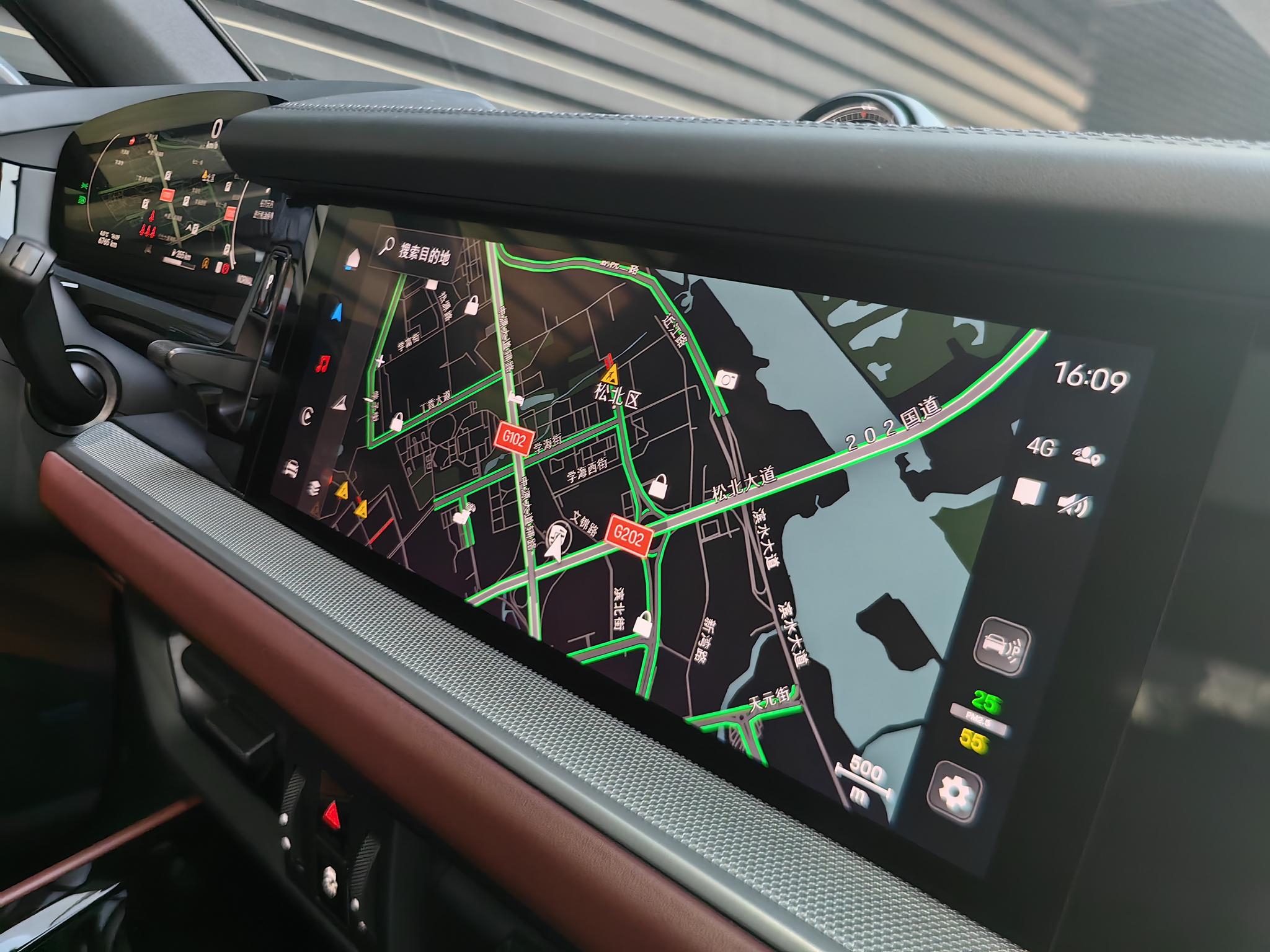 Porsche Cayenne 2024, фото 17