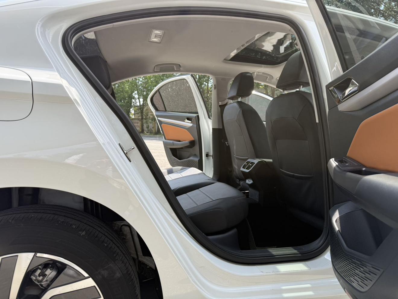 Volkswagen Bora 2023, фото 15