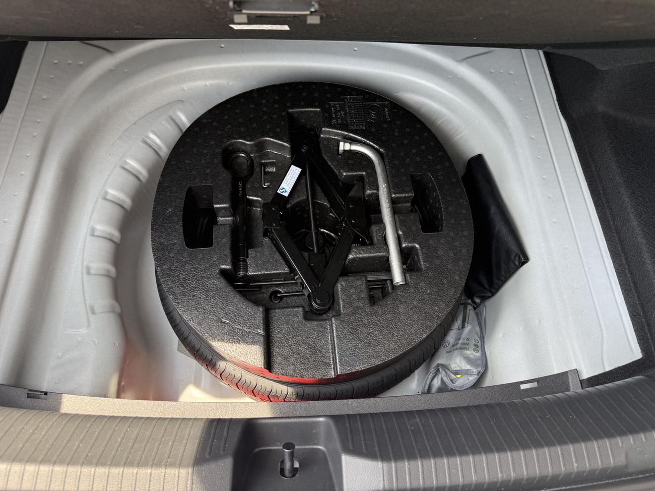 Volkswagen Bora 2023, фото 17