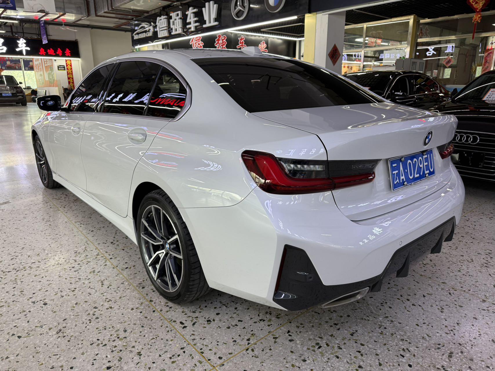 BMW 3 2023, фото 4