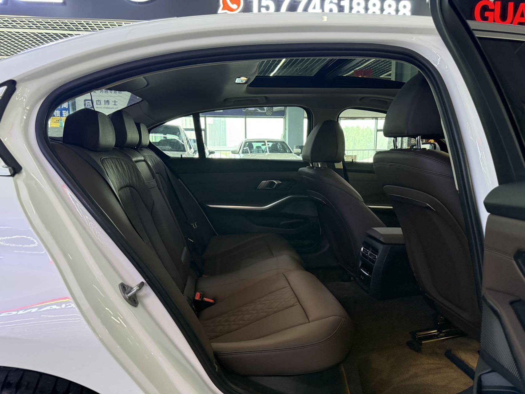 BMW 3 2023, фото 12