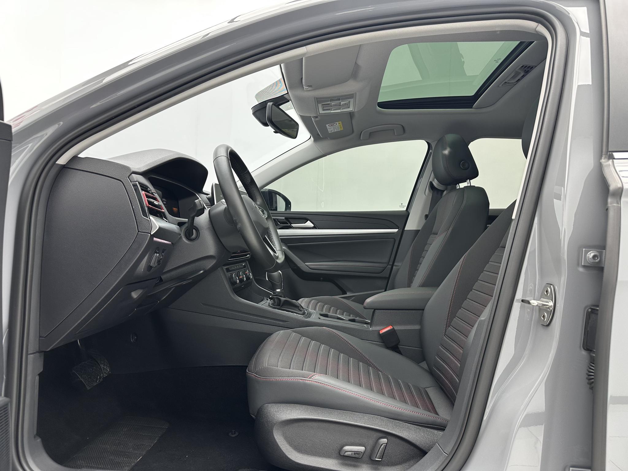 Volkswagen Lavida 2023, фото 5