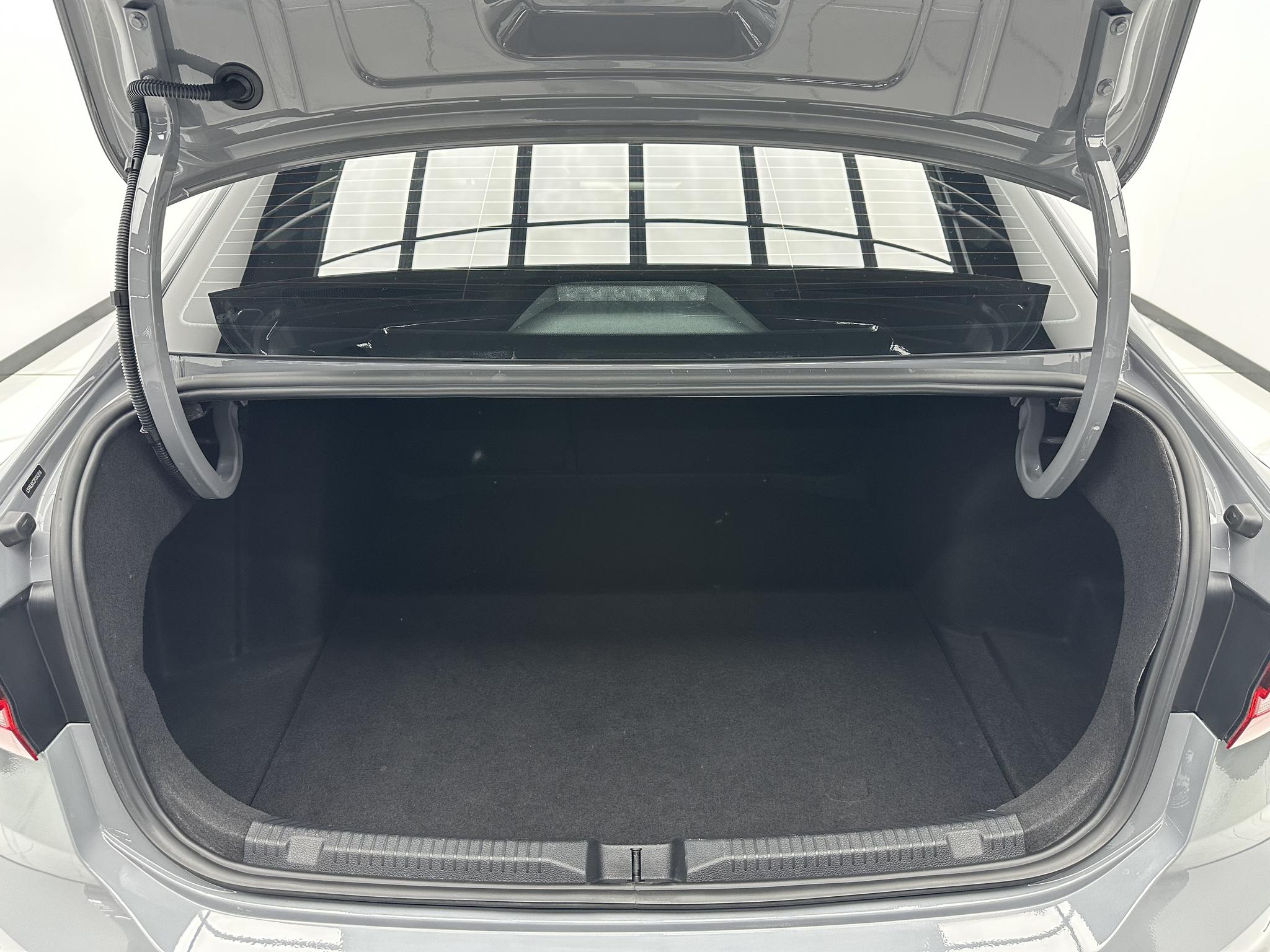Volkswagen Lavida 2023, фото 17