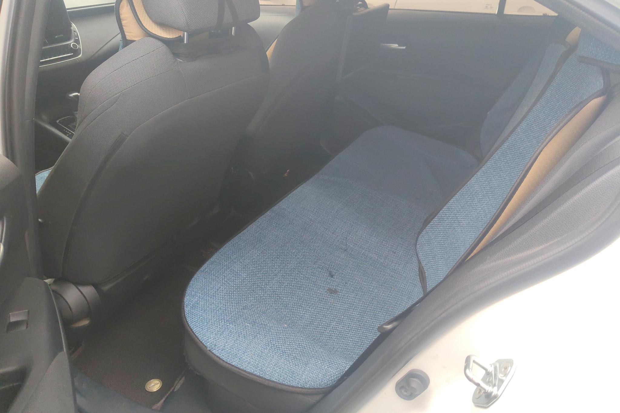 Toyota Corolla 2022, фото 13