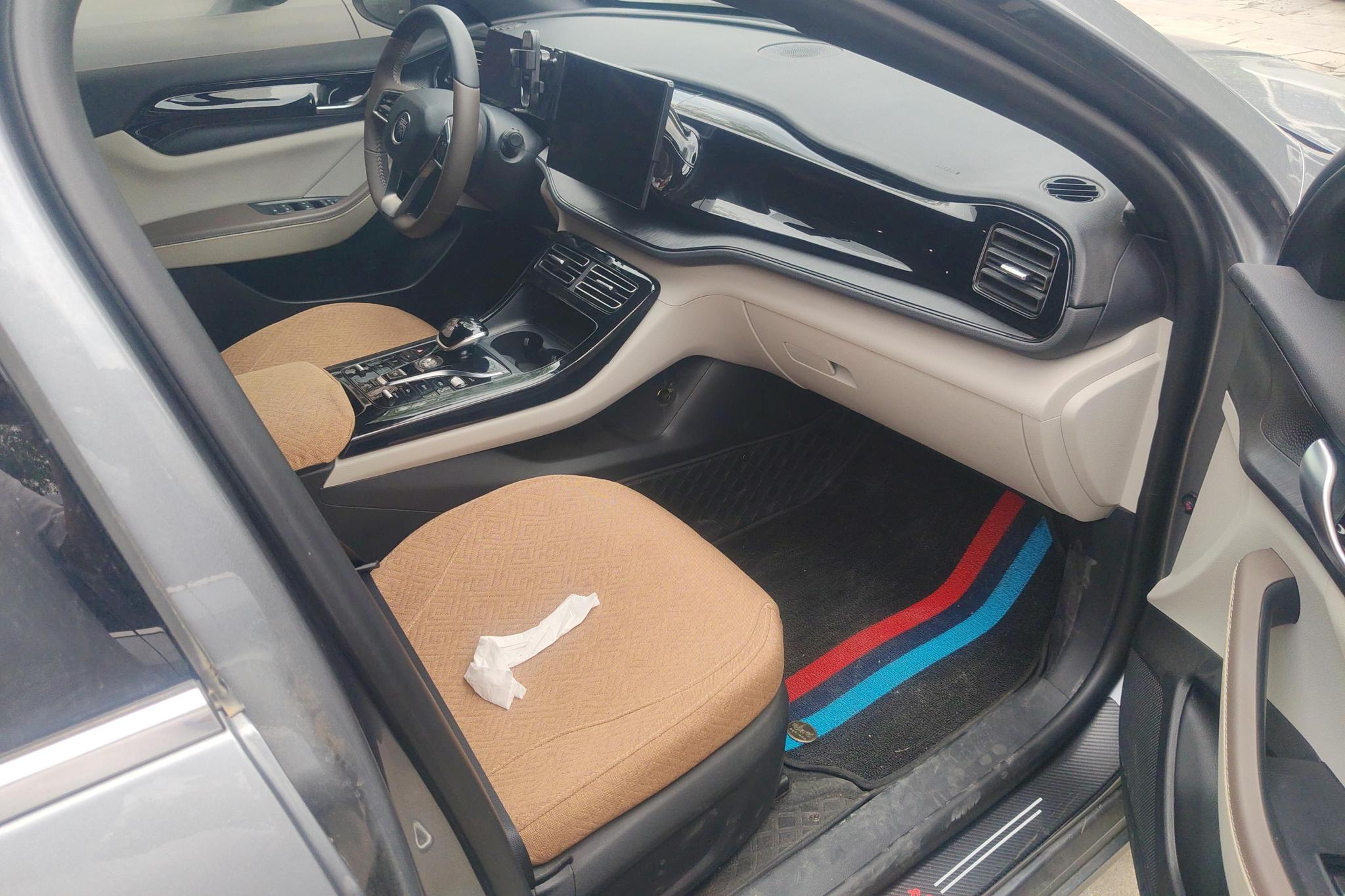 BYD Qin PLUS 2024, фото 6