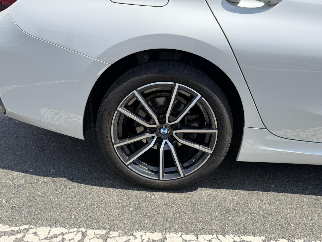 BMW 3 2023, фото 15