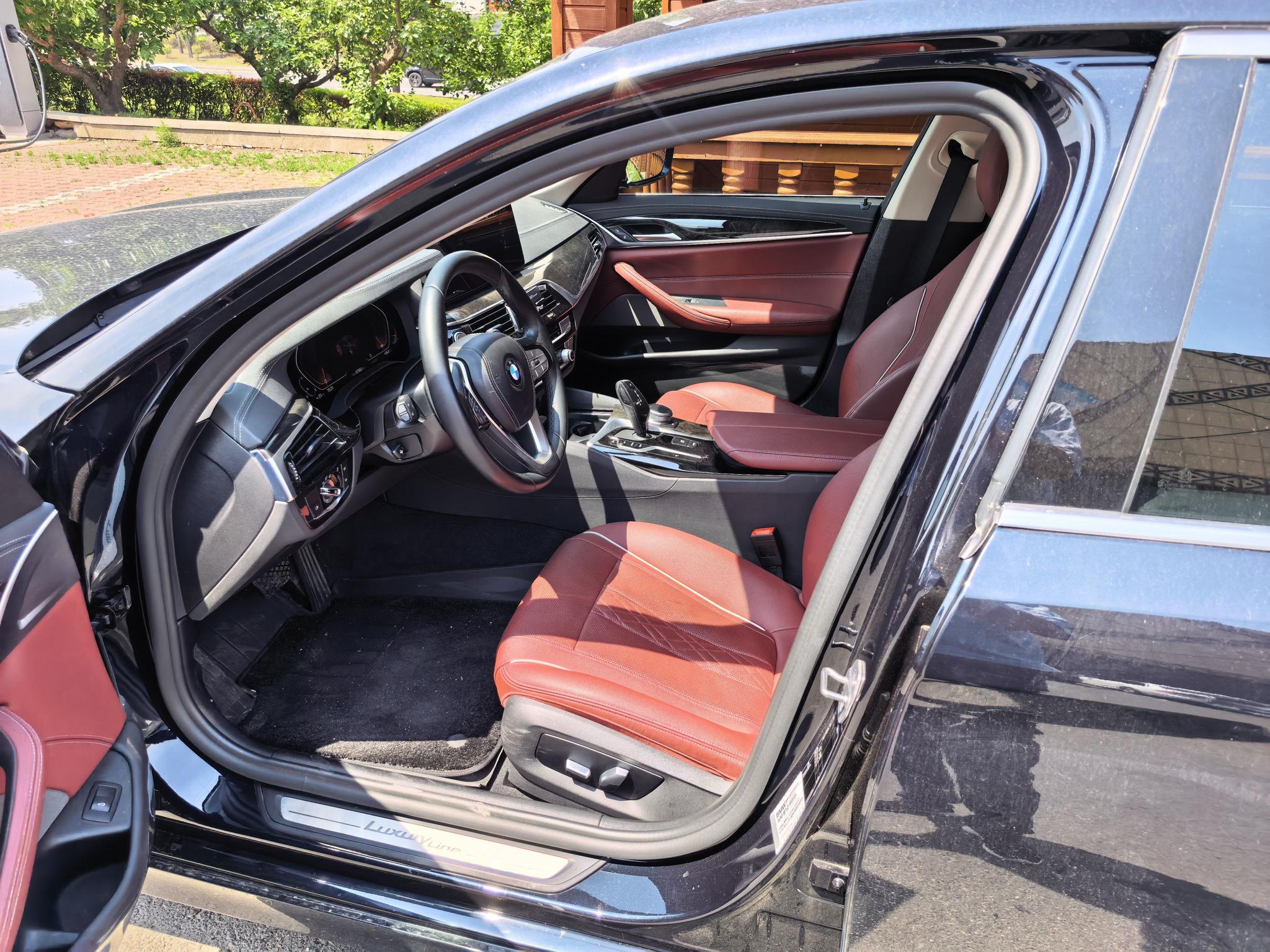BMW 5 2021, фото 4