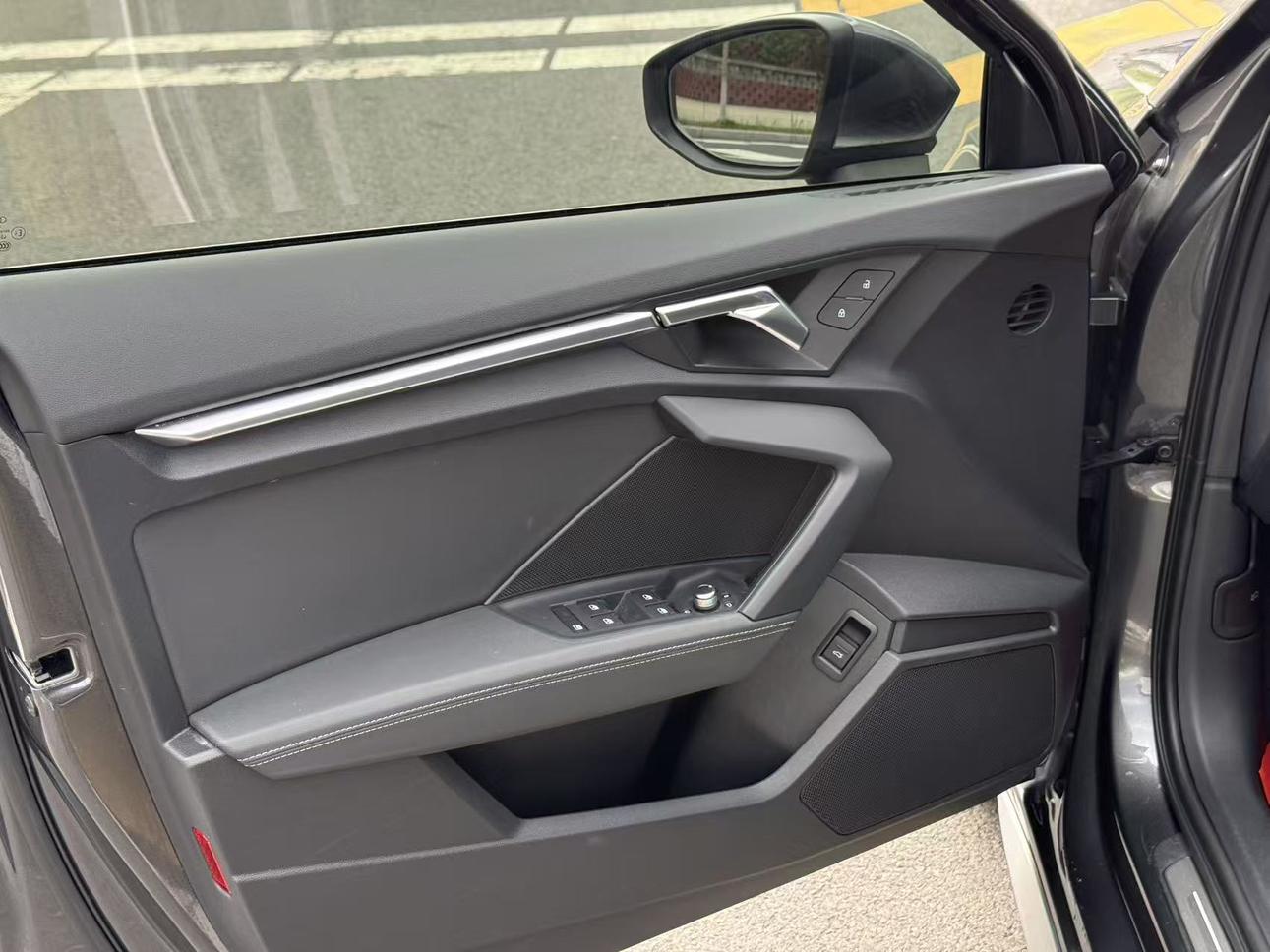 Audi A3 2023, фото 8