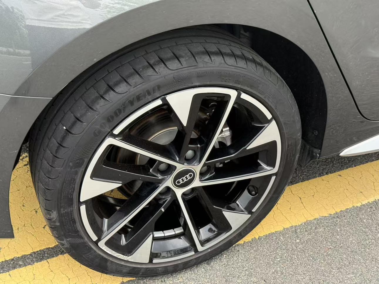 Audi A3 2023, фото 15