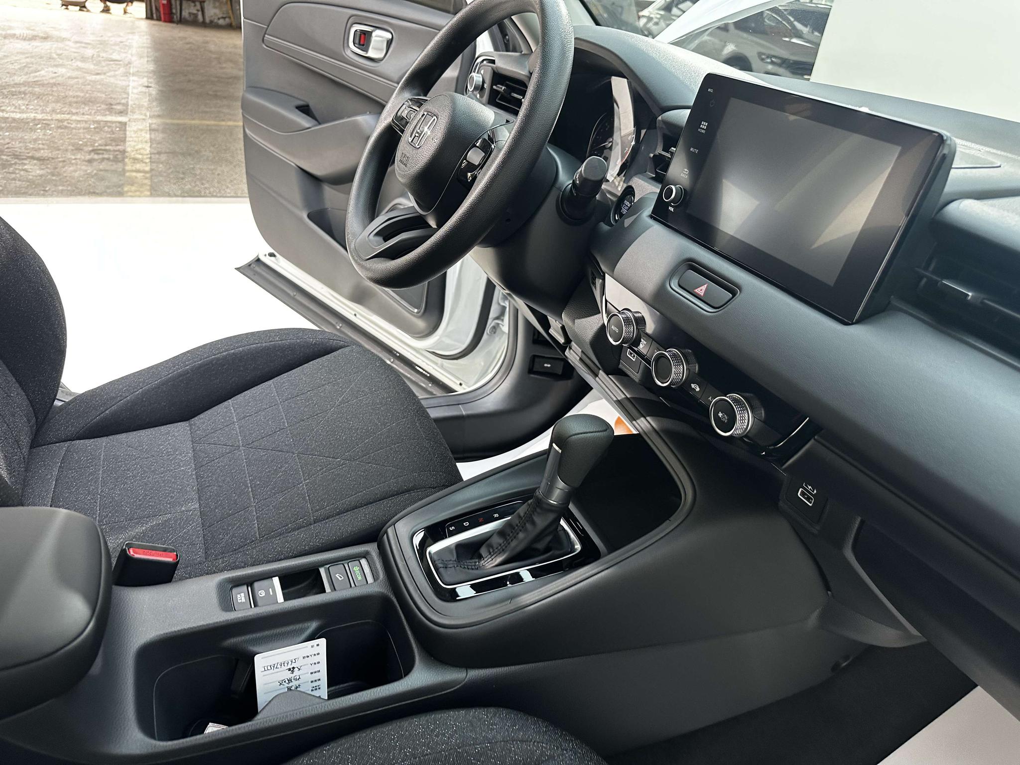 Honda HR-V 2023, фото 11