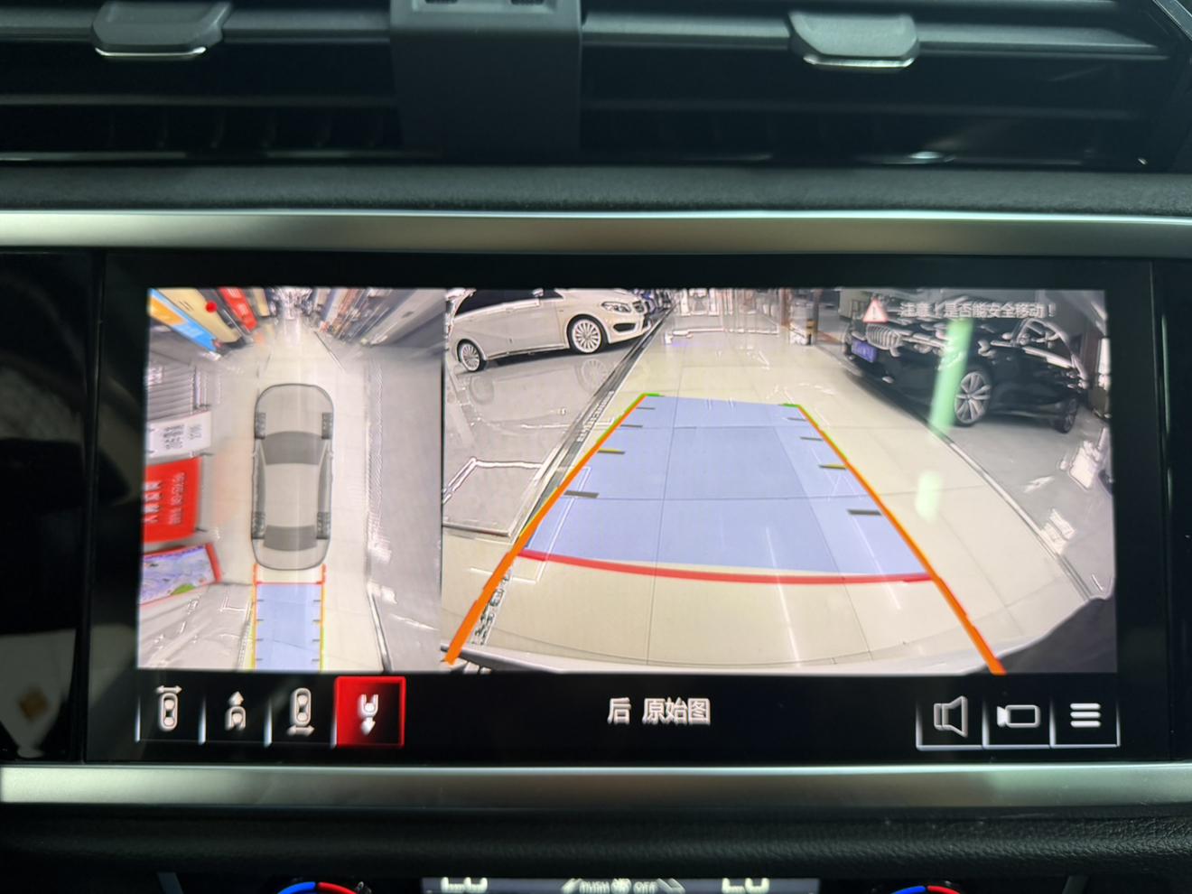 Audi Q3 2023, фото 17
