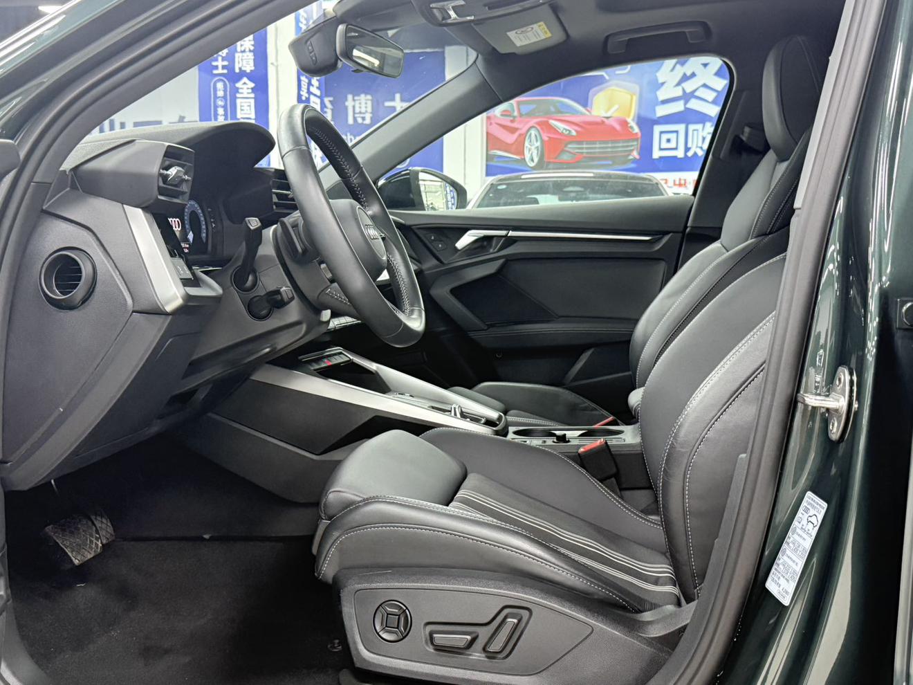 Audi A3 2022, фото 17