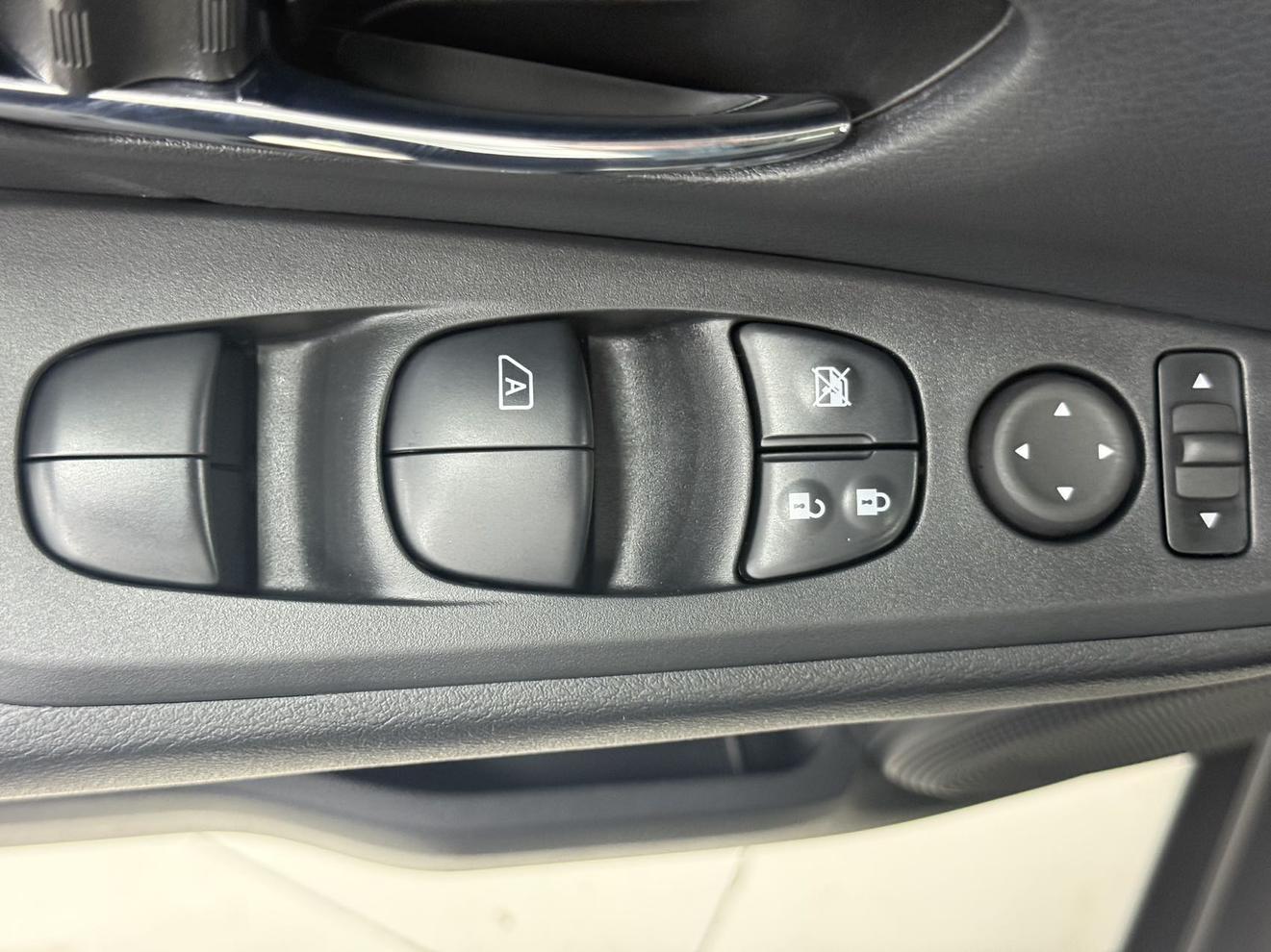 Nissan Juke 2022, фото 15