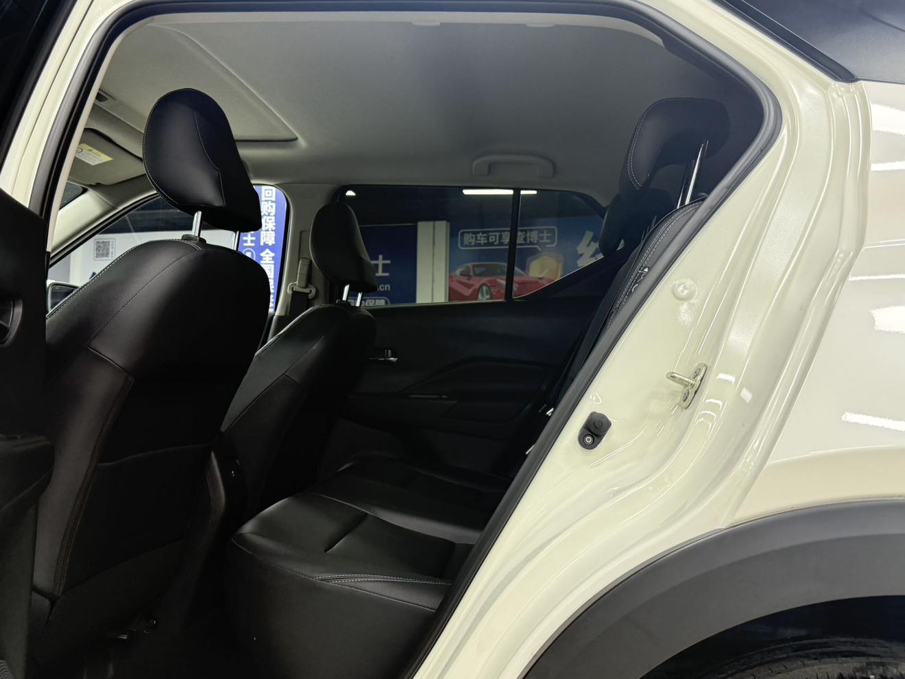 Nissan Juke 2022, фото 17