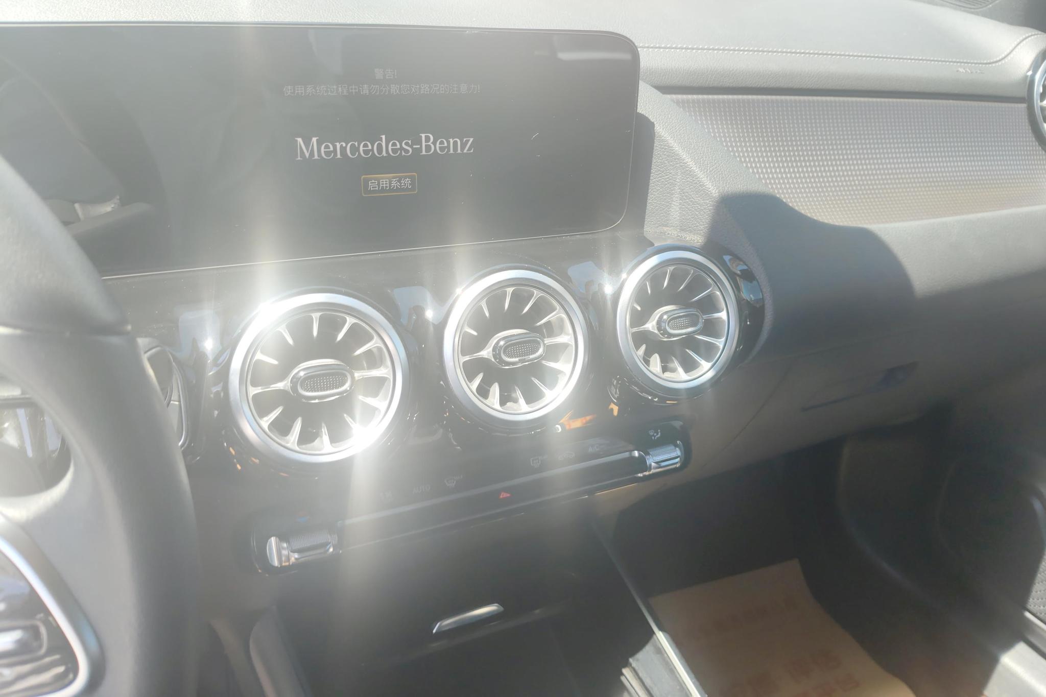 Mercedes-Benz GLA 2022, фото 15