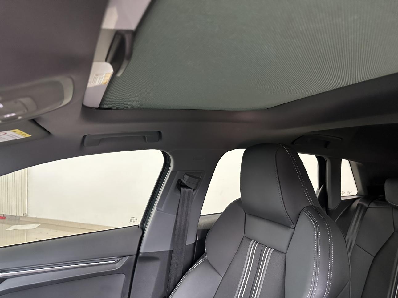 Audi A3 2023, фото 14