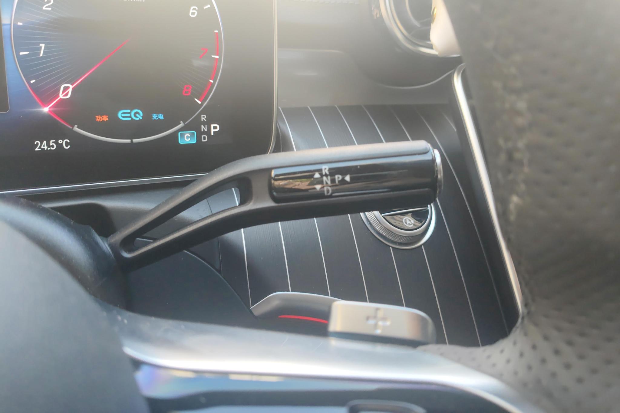 Mercedes-Benz C-Class 2022, фото 16