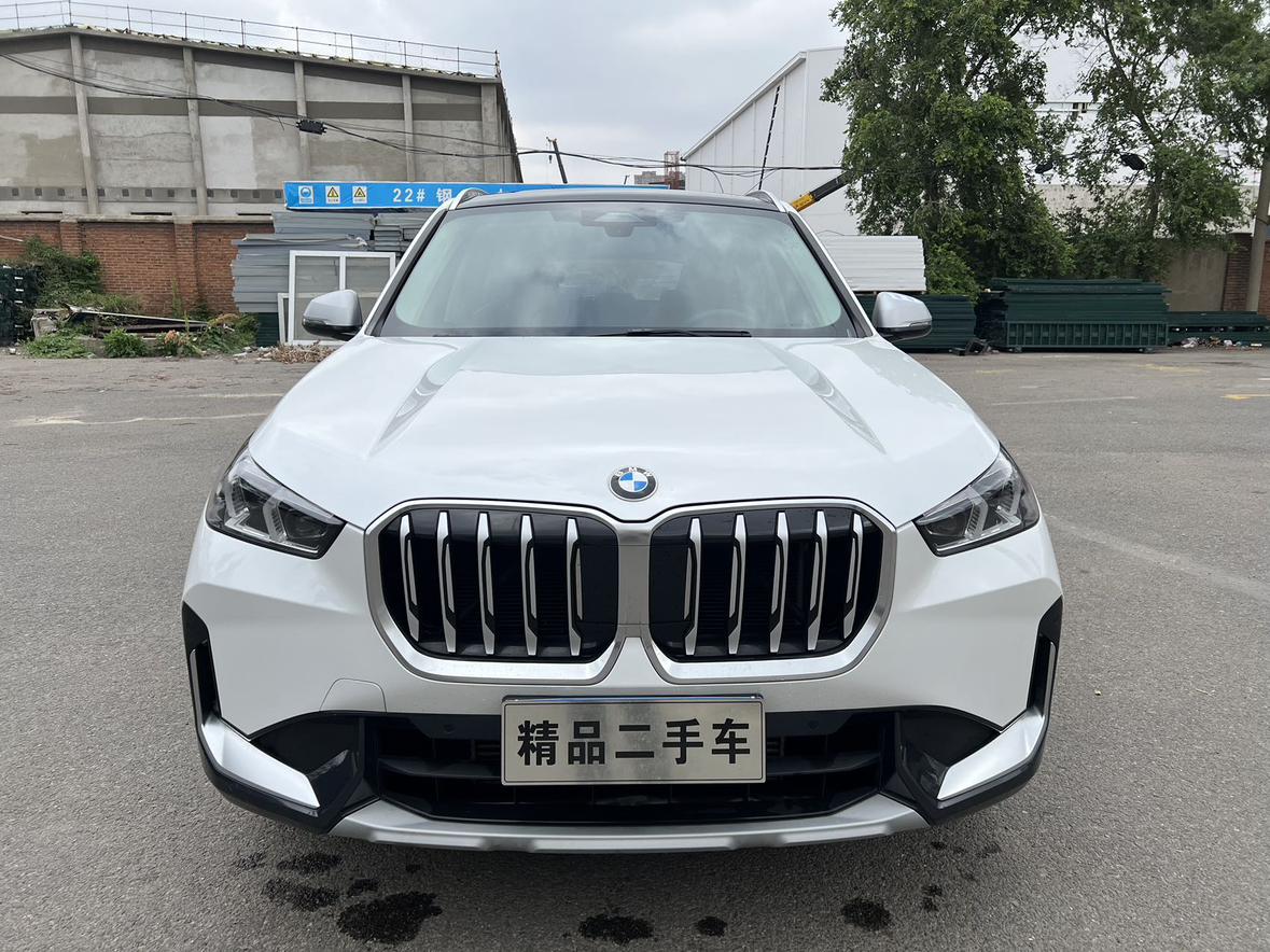 BMW X1 2023, фото 2