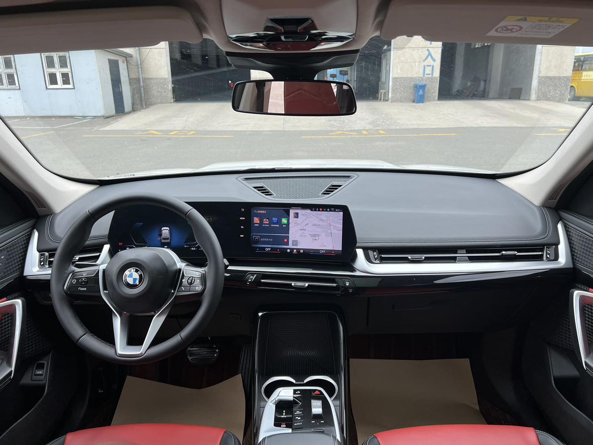 BMW X1 2023, фото 12