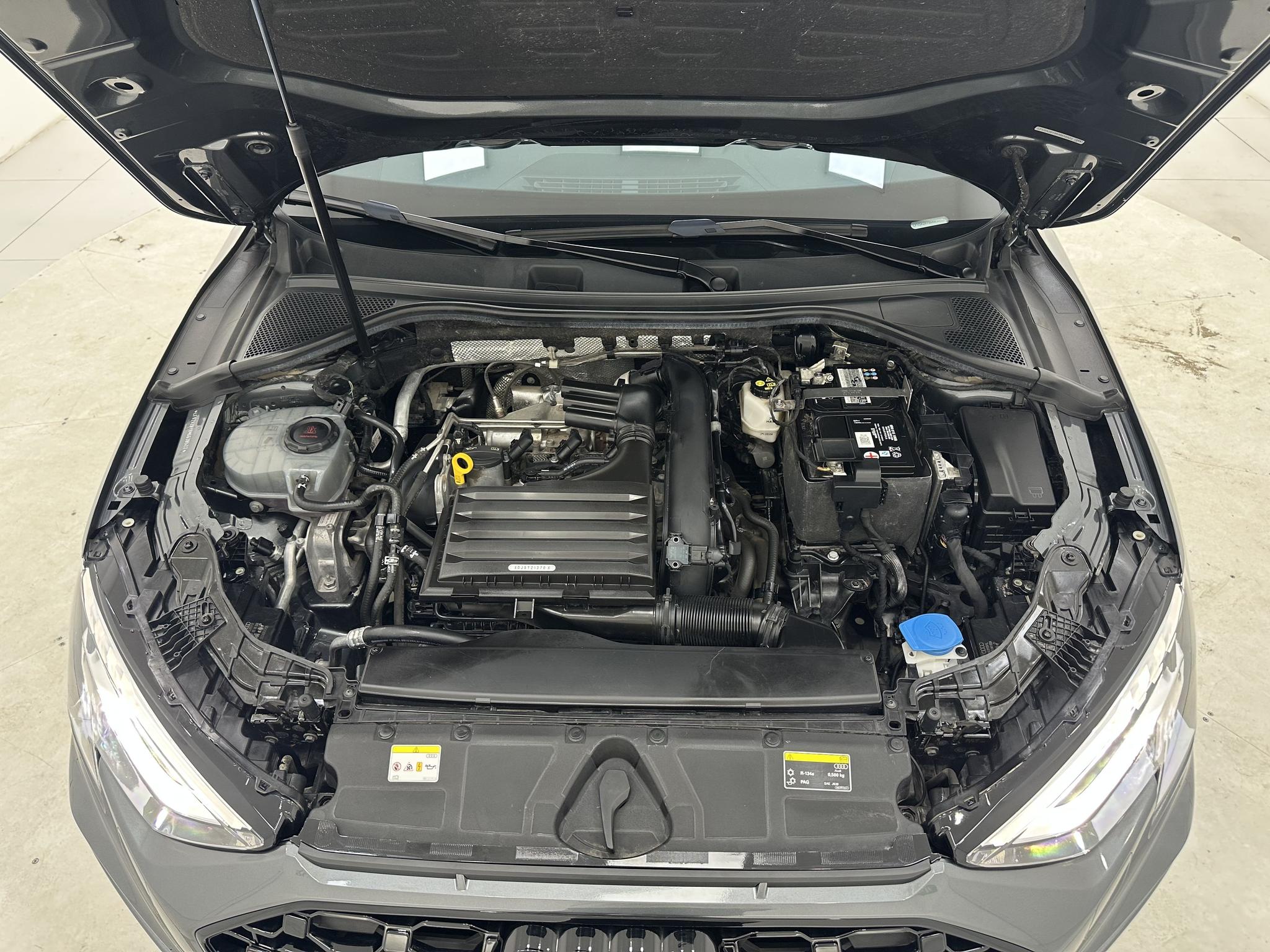 Audi A3 2022, фото 17