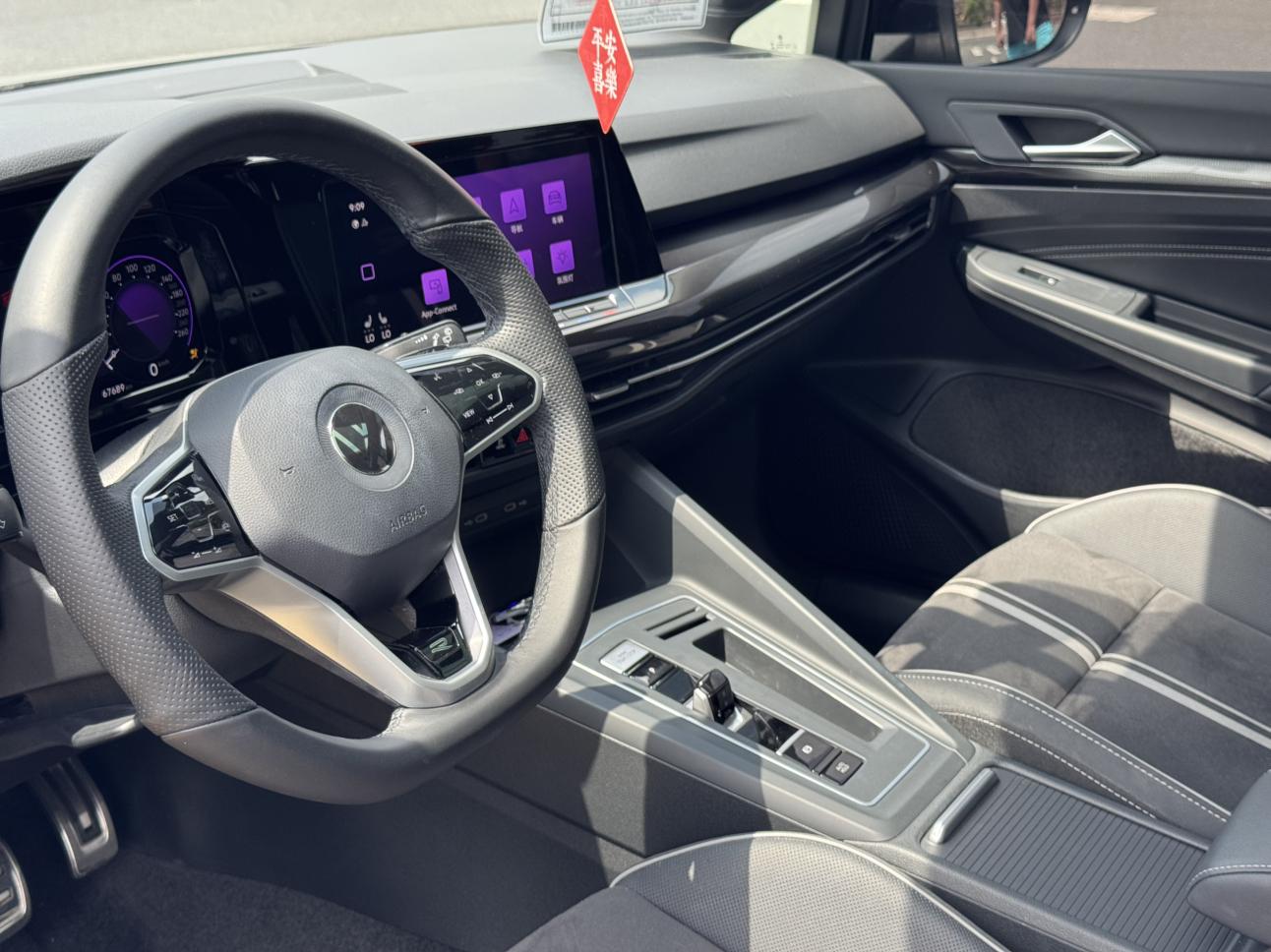 Volkswagen Golf 2021, фото 17