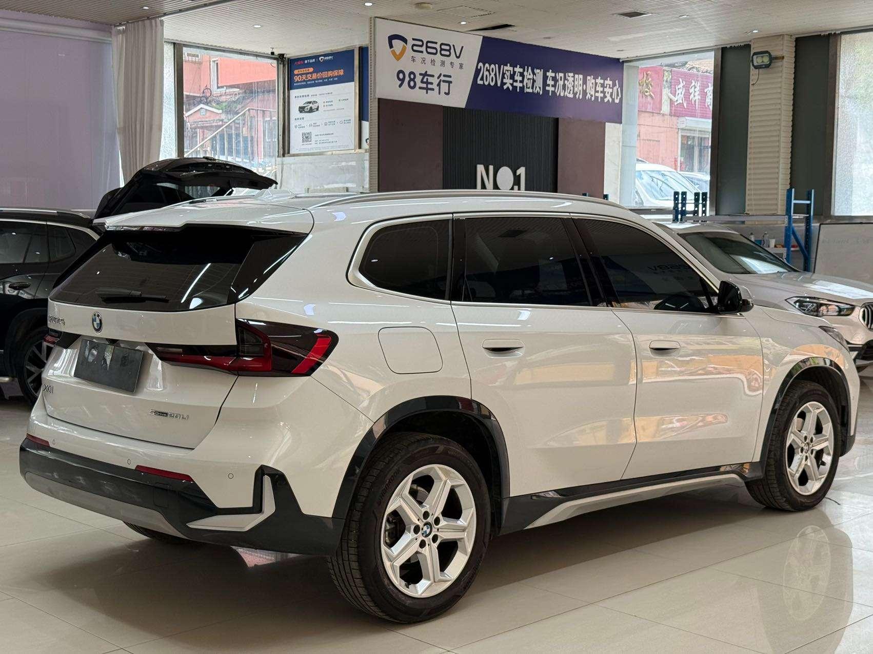 BMW X1 2023, фото 4
