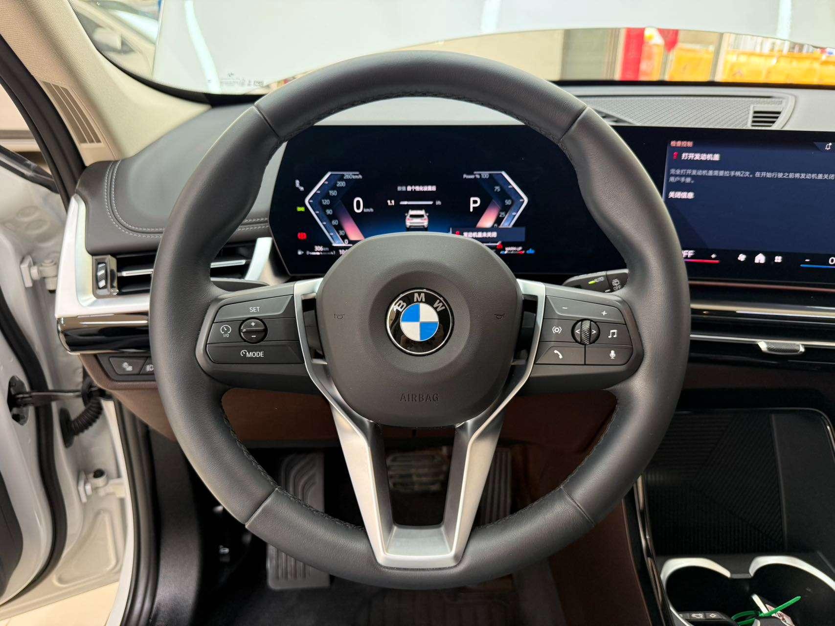 BMW X1 2023, фото 11