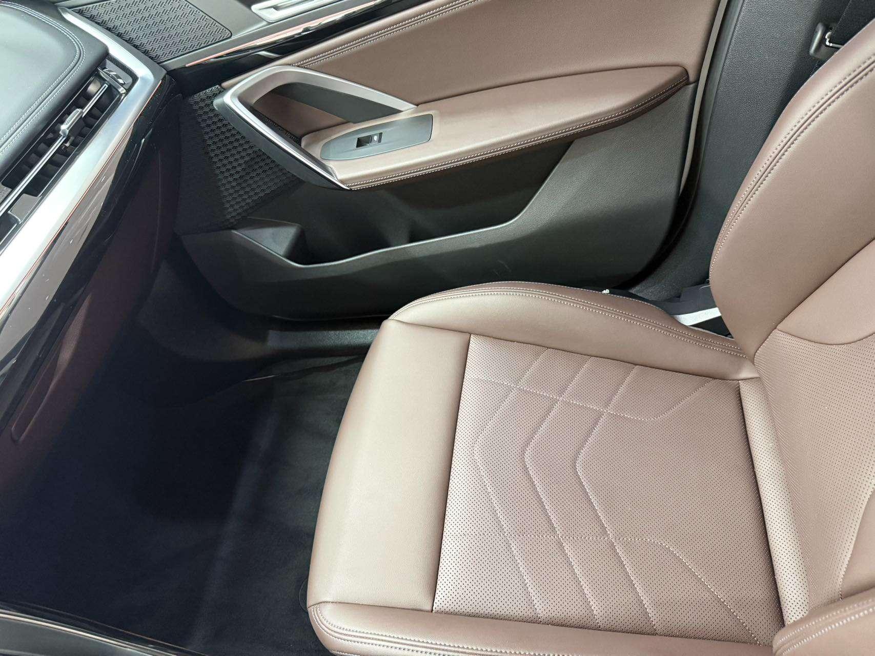 BMW X1 2023, фото 13