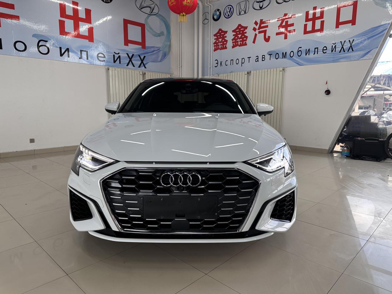 Audi A3 2022, фото 2