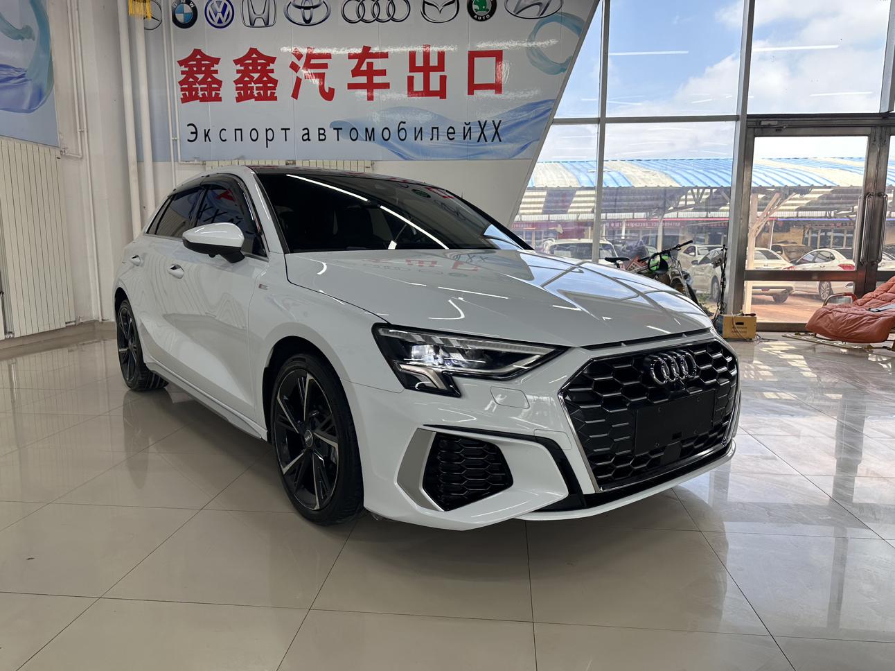 Audi A3 2022, фото 3