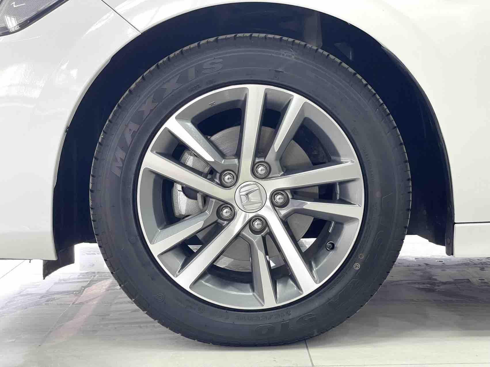 Honda Civic 2022, фото 15