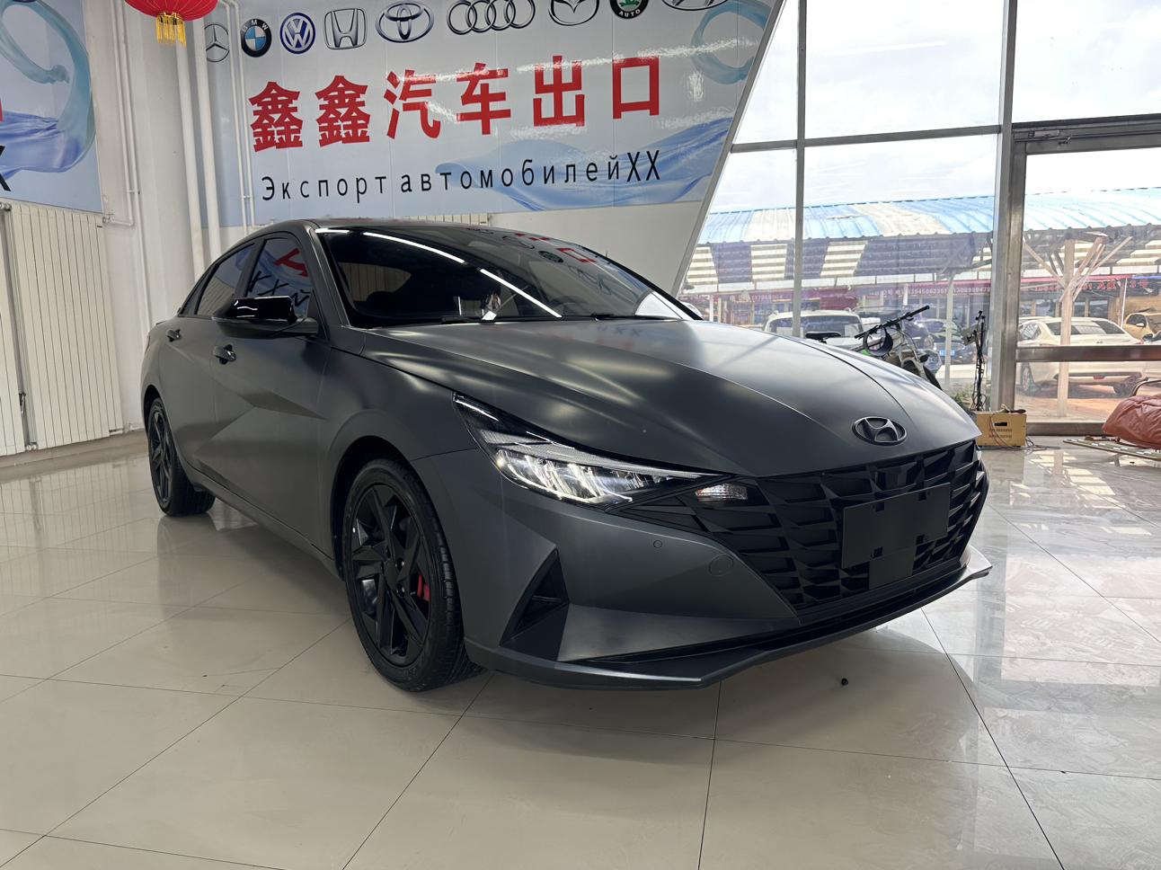 Hyundai Elantra 2022, фото 3
