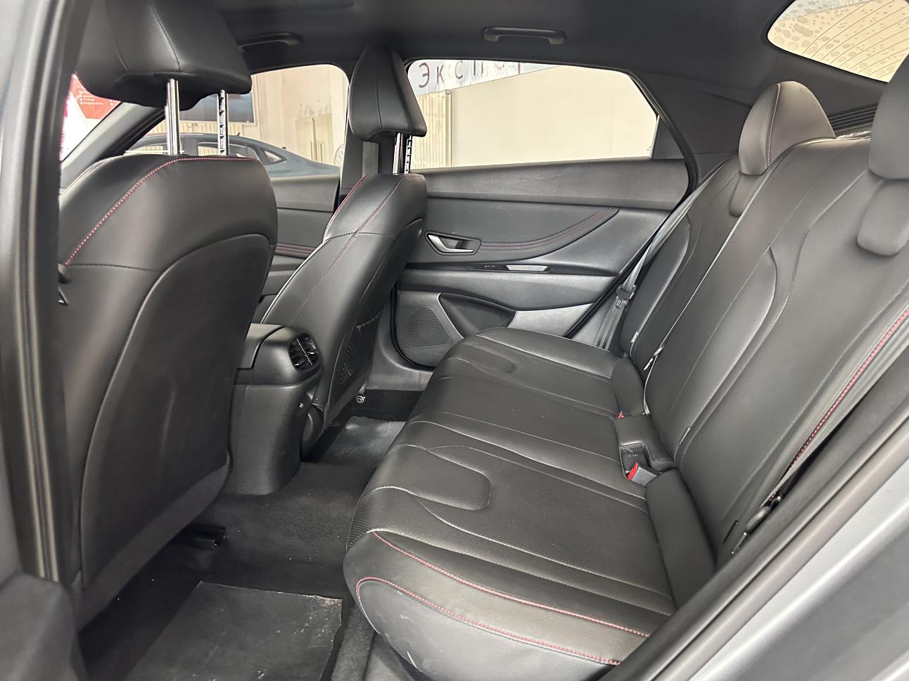 Hyundai Elantra 2022, фото 15