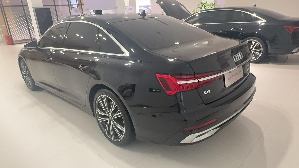 Audi A6L 2024, фото 7