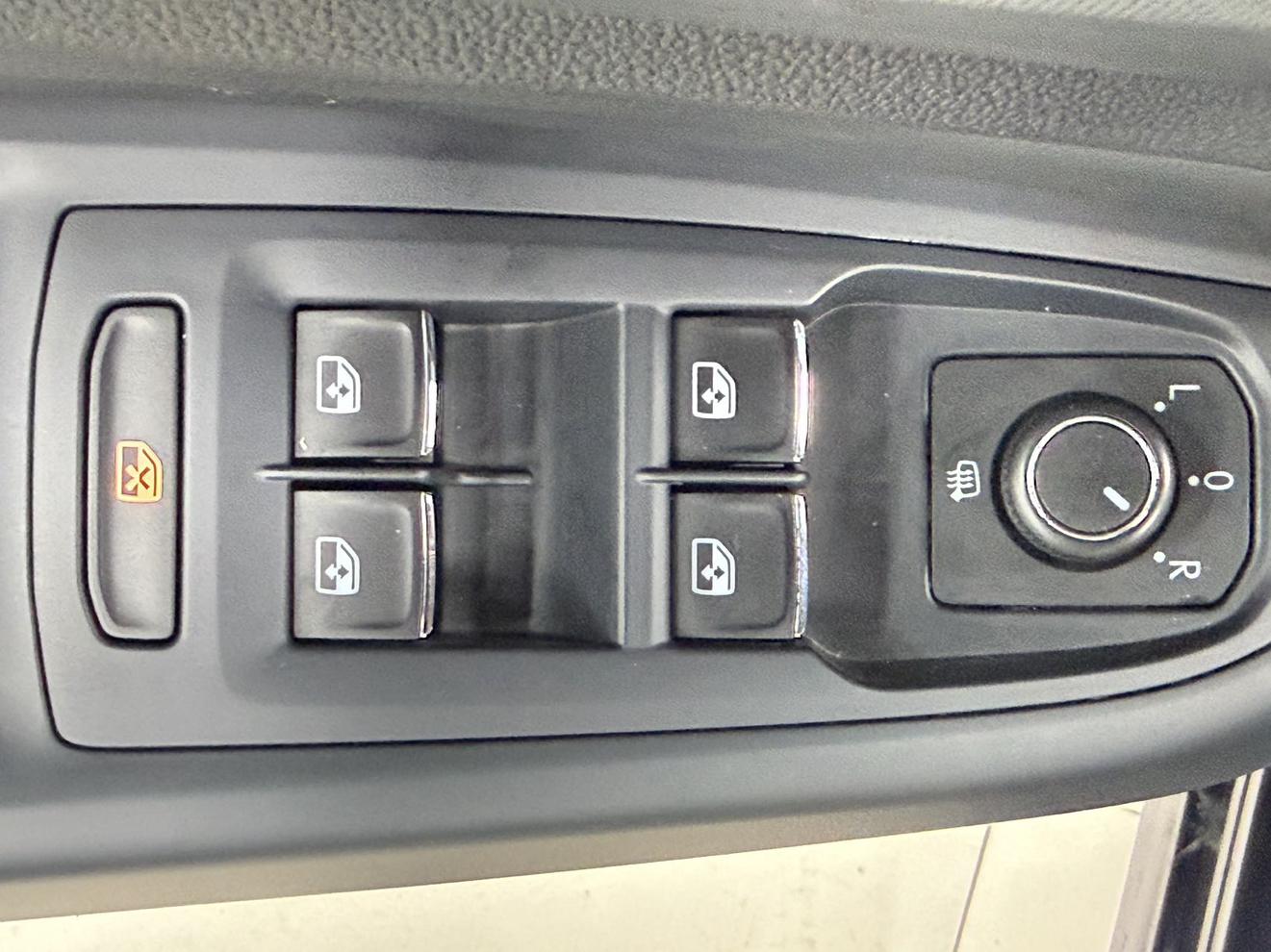 Volkswagen Passat 2022, фото 16