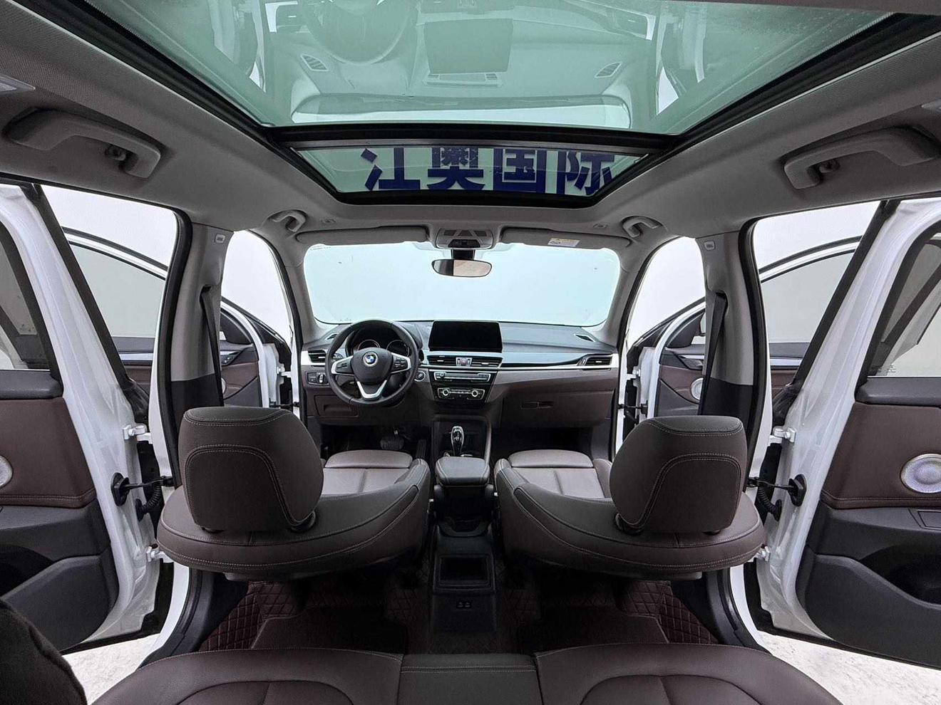BMW X1 2021, фото 15