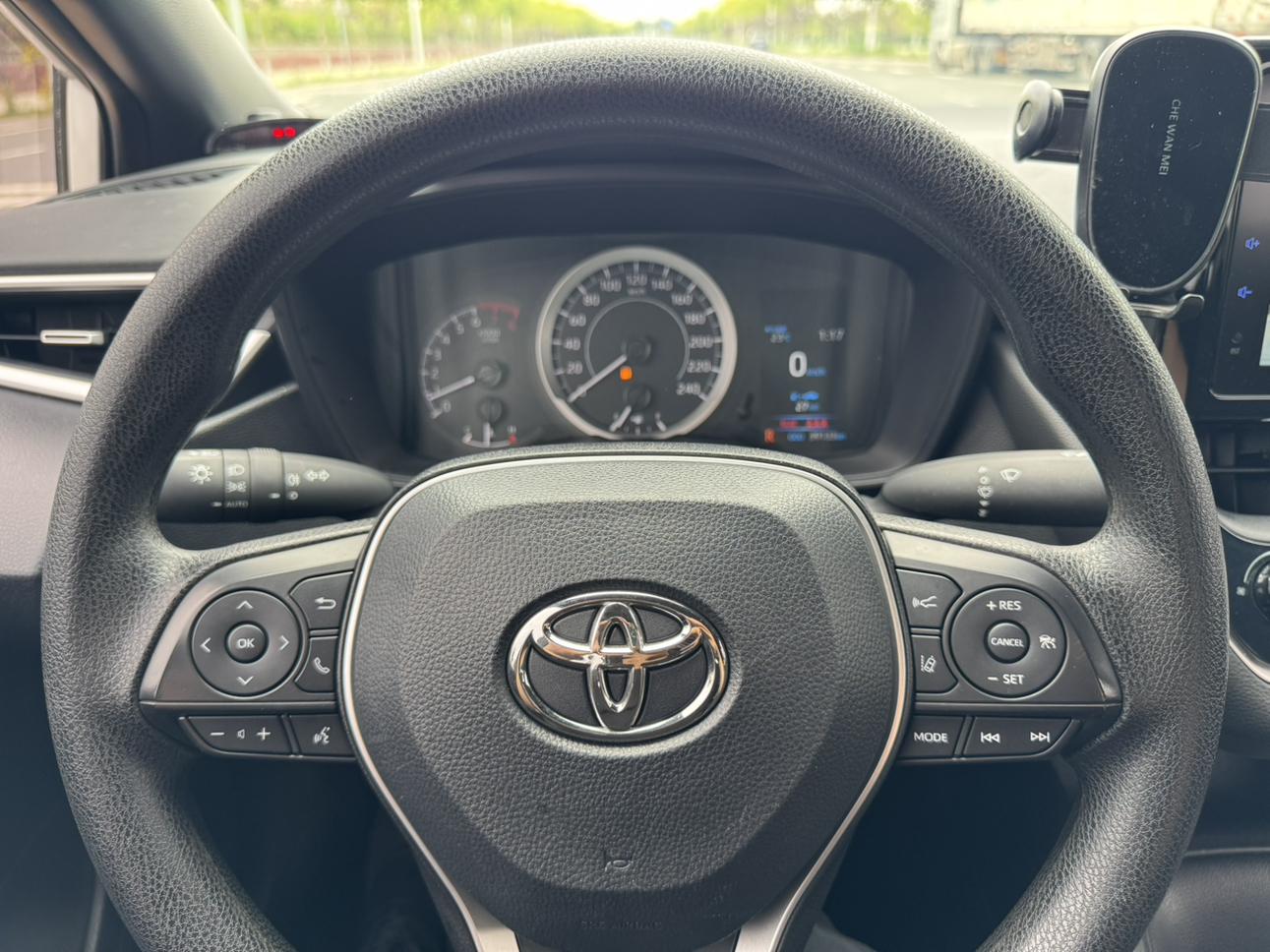 Toyota Corolla 2022, фото 15