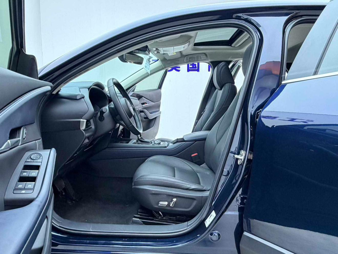 Mazda CX-30 2021, фото 5