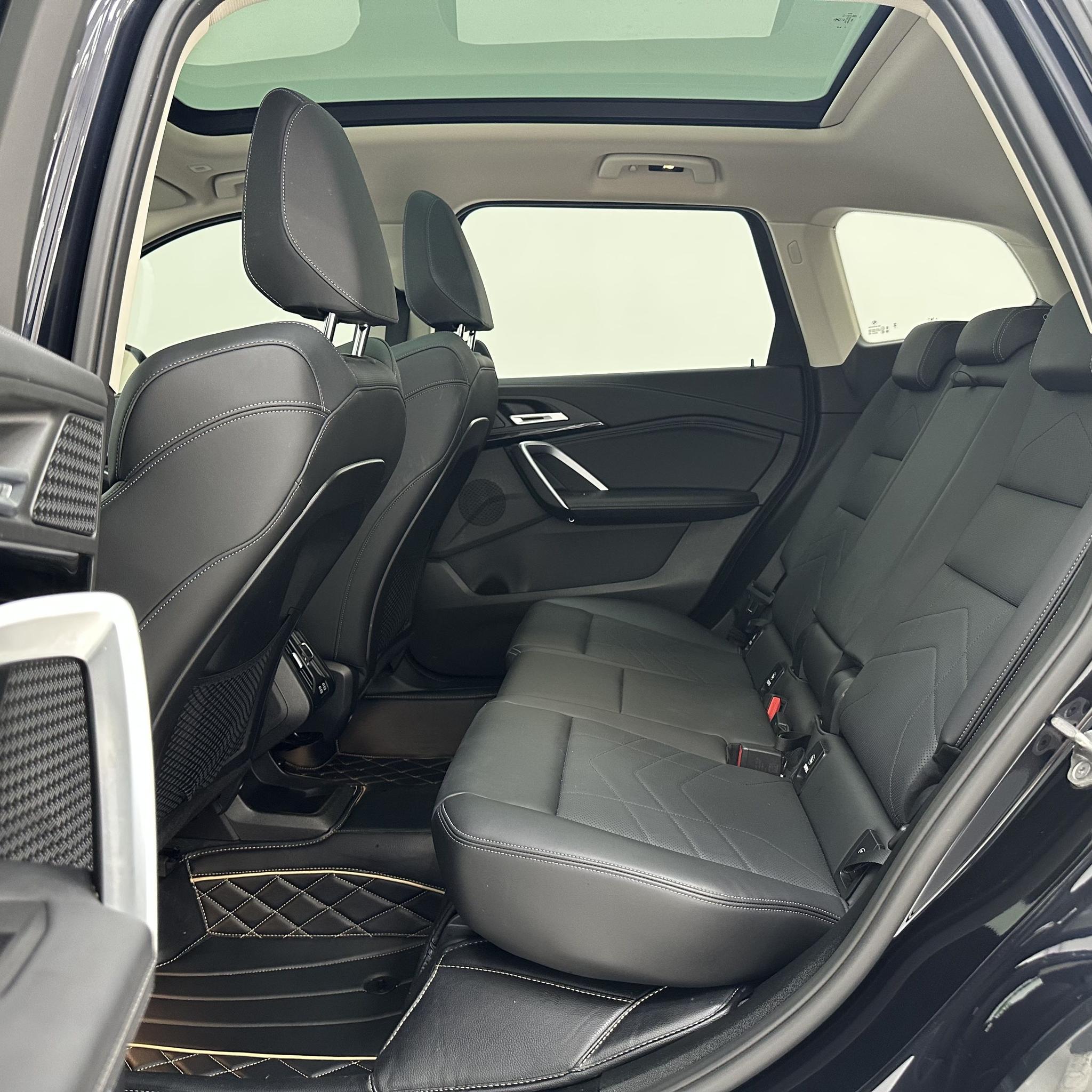 BMW X1 2023, фото 8