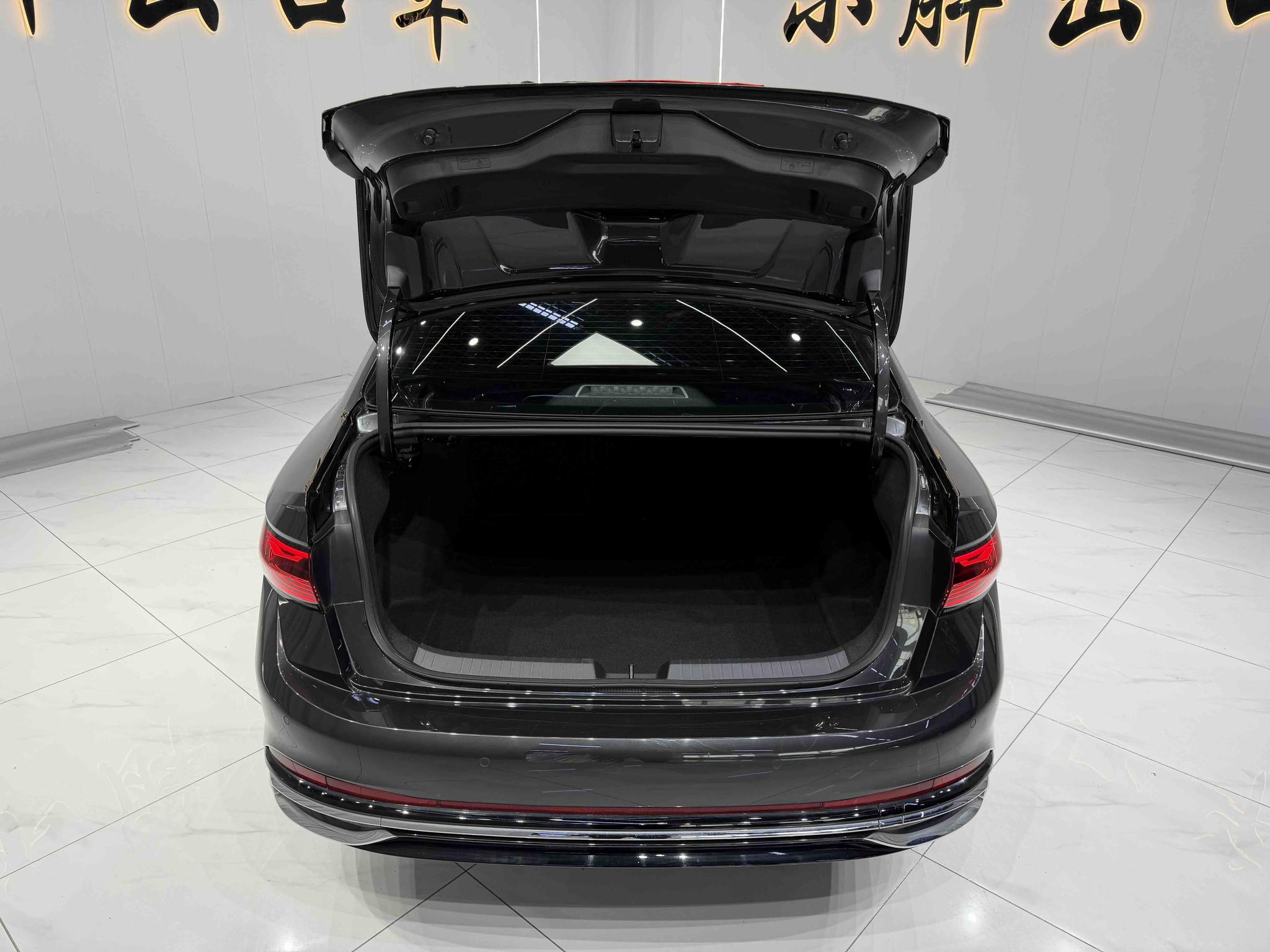 Volkswagen Jetta 2023, фото 16