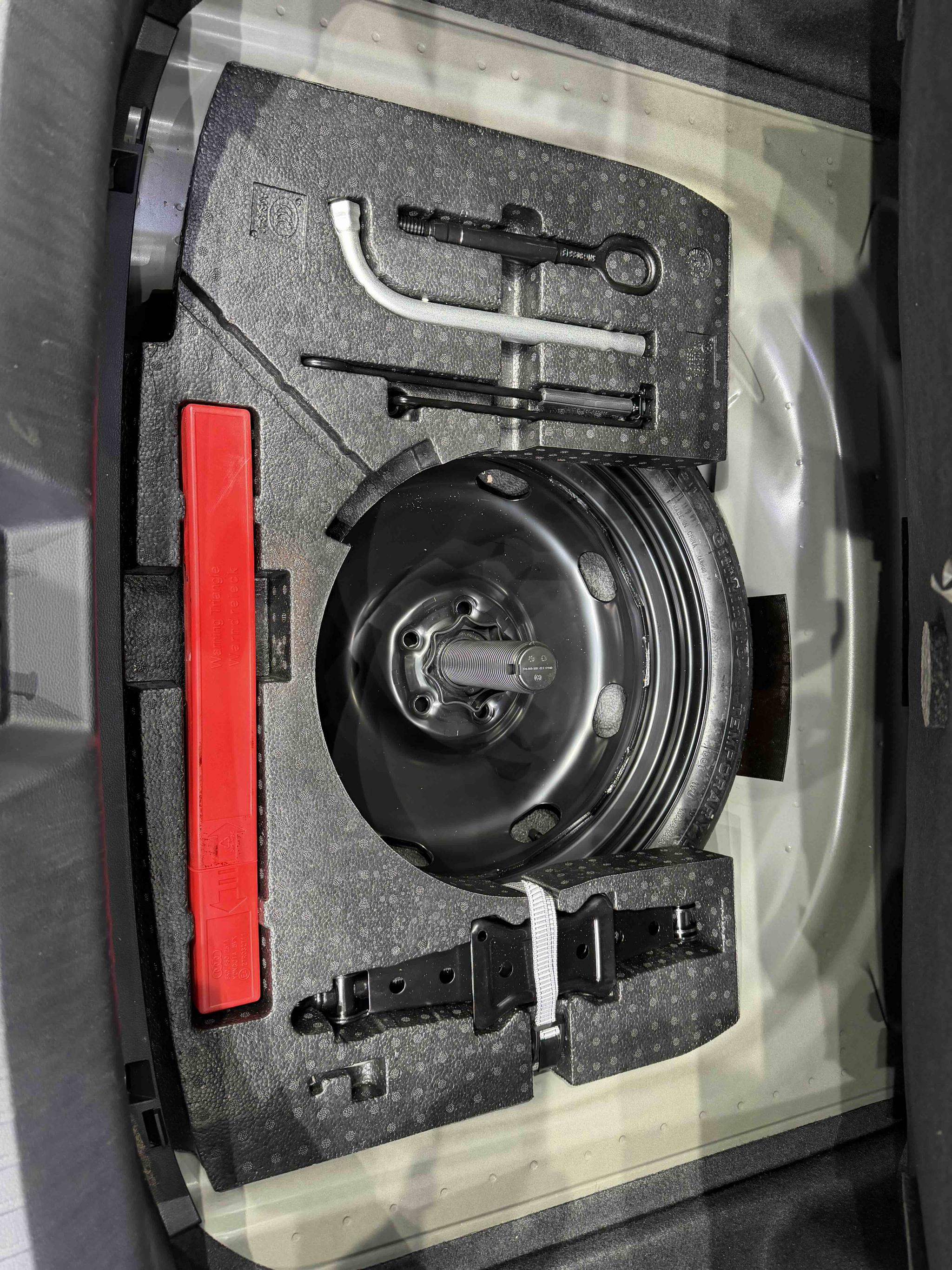 Volkswagen Jetta 2023, фото 17