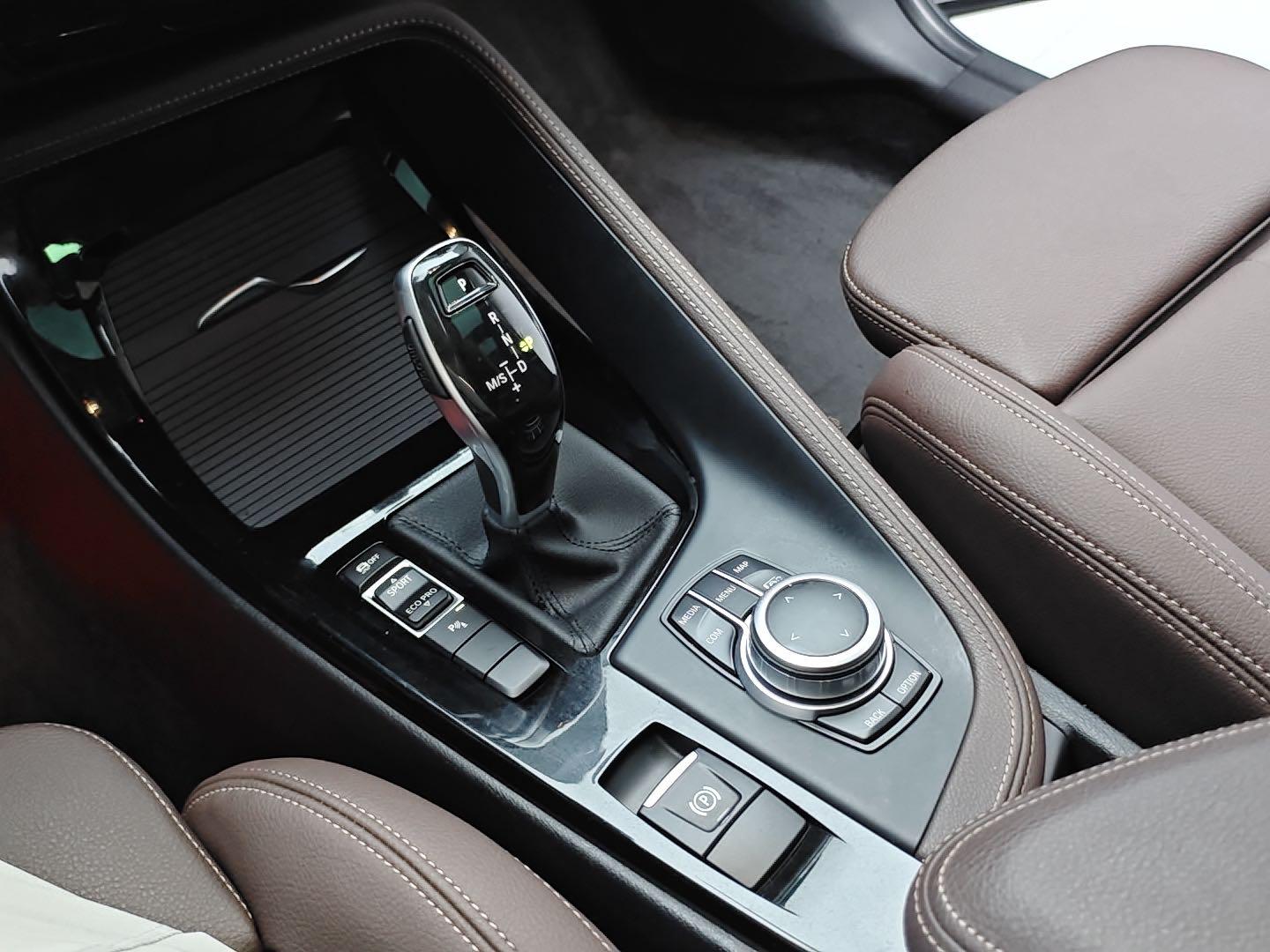 BMW X1 2021, фото 16
